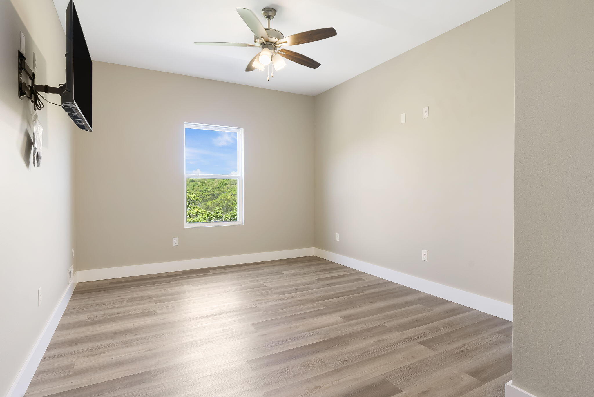 Crowne View Estates - Residential