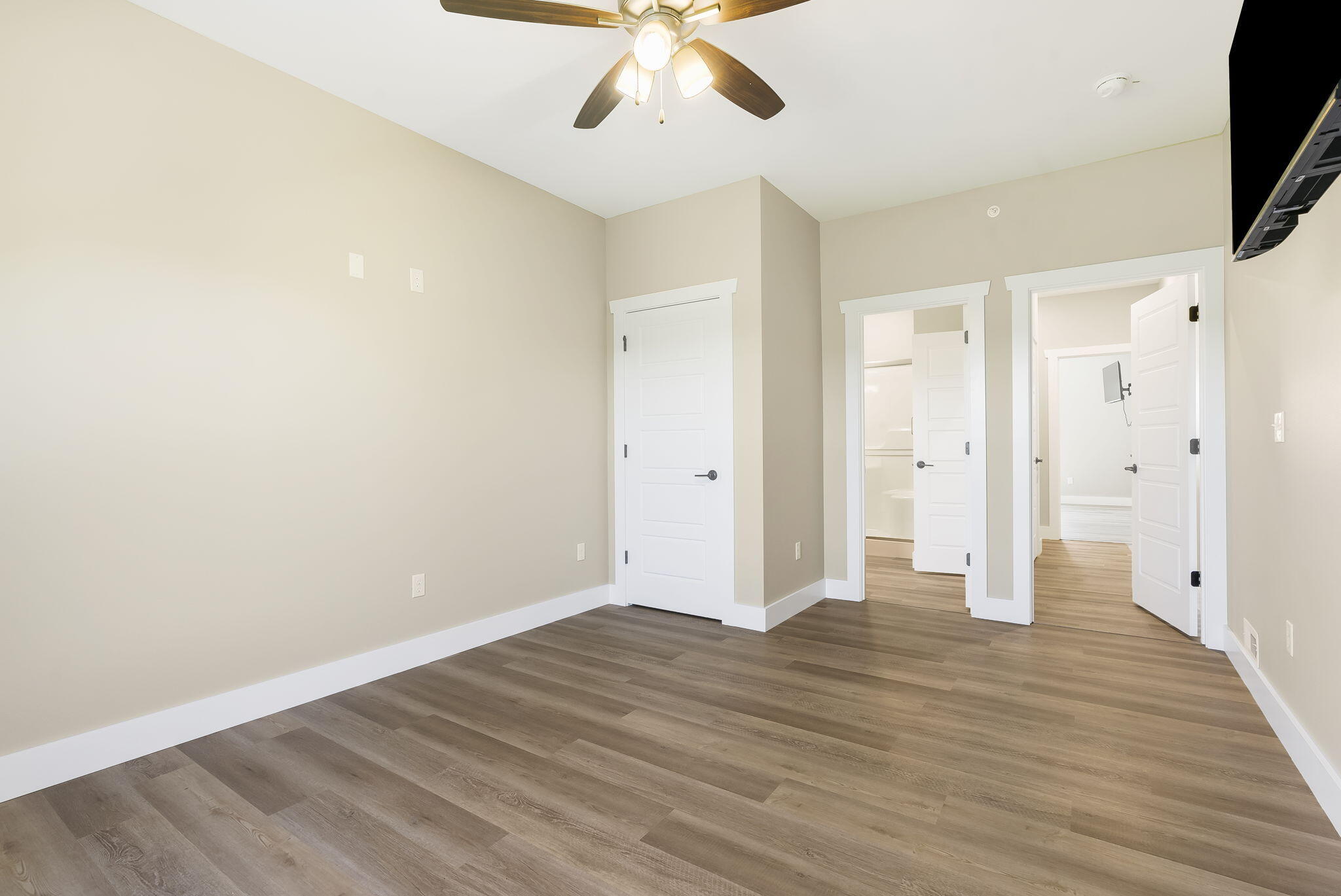 Crowne View Estates - Residential