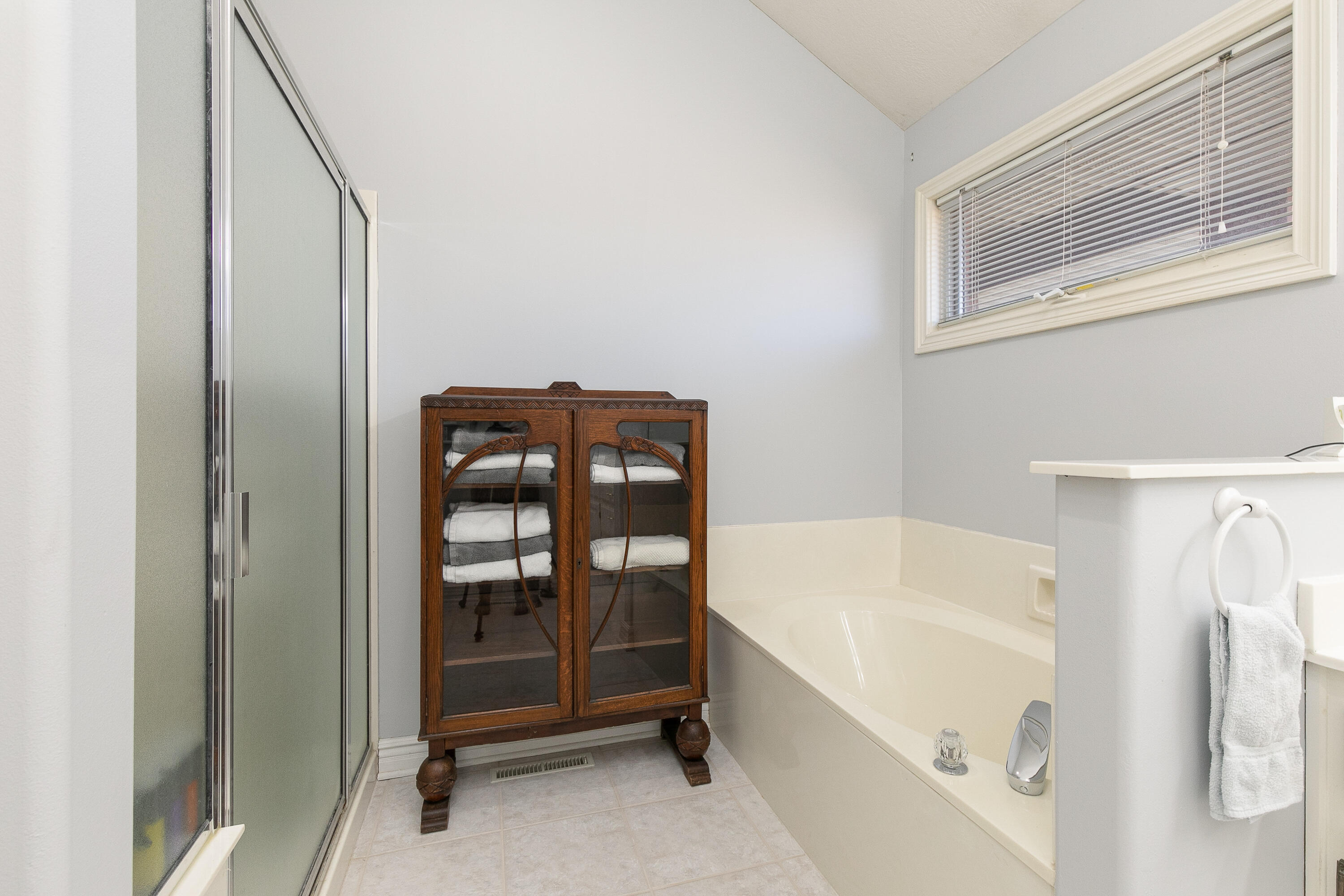 Marlborough Manor - Residential