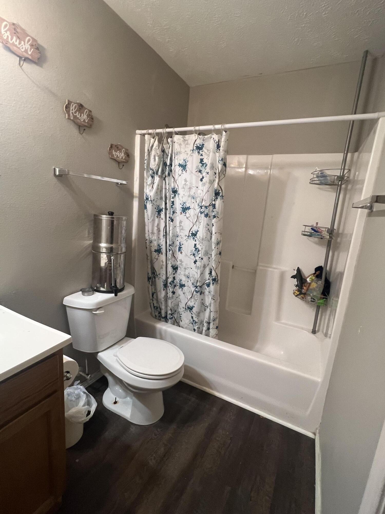 Merriam Woods - Oakwood - Residential