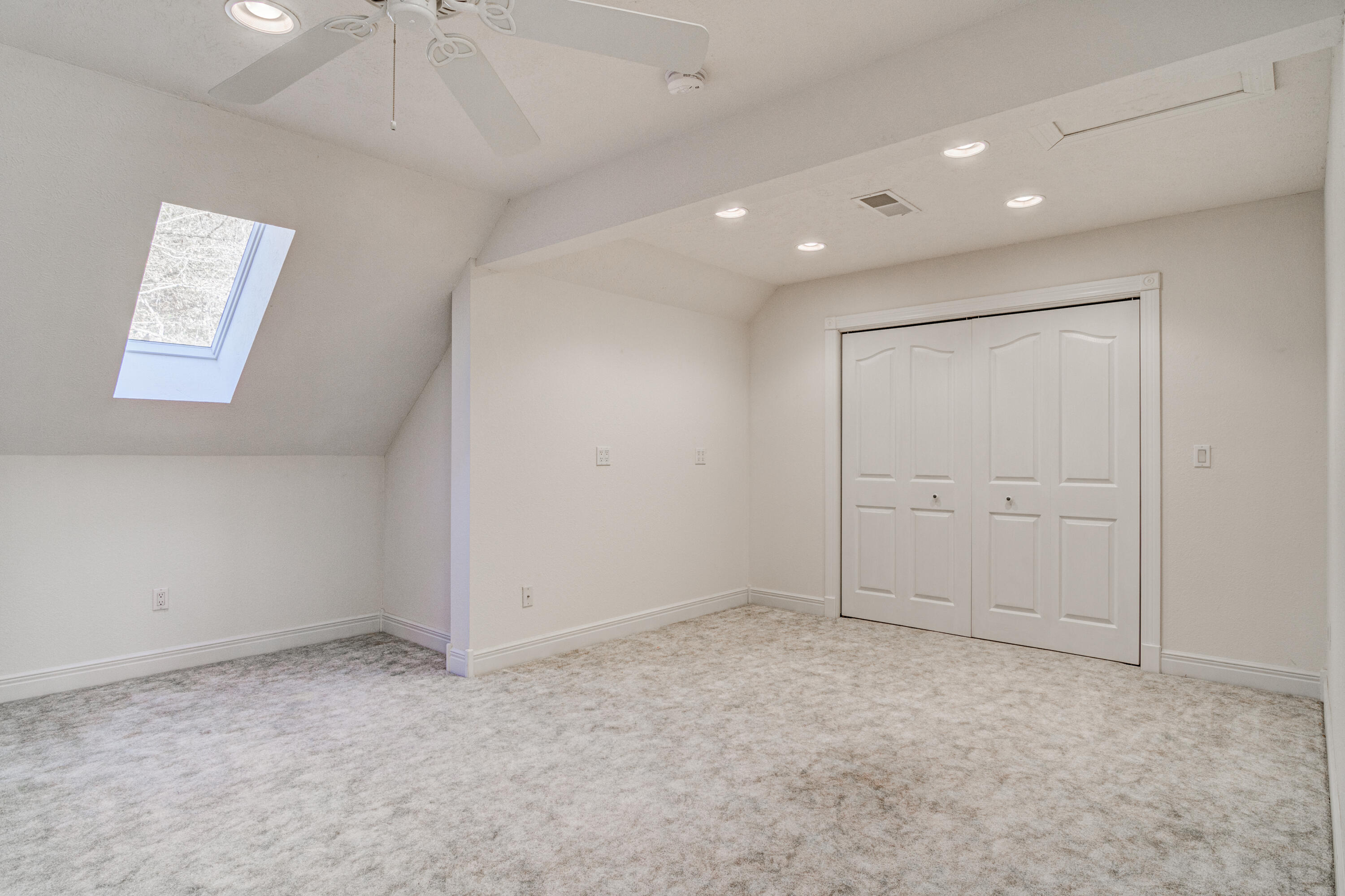 Riverside Estates - Residential