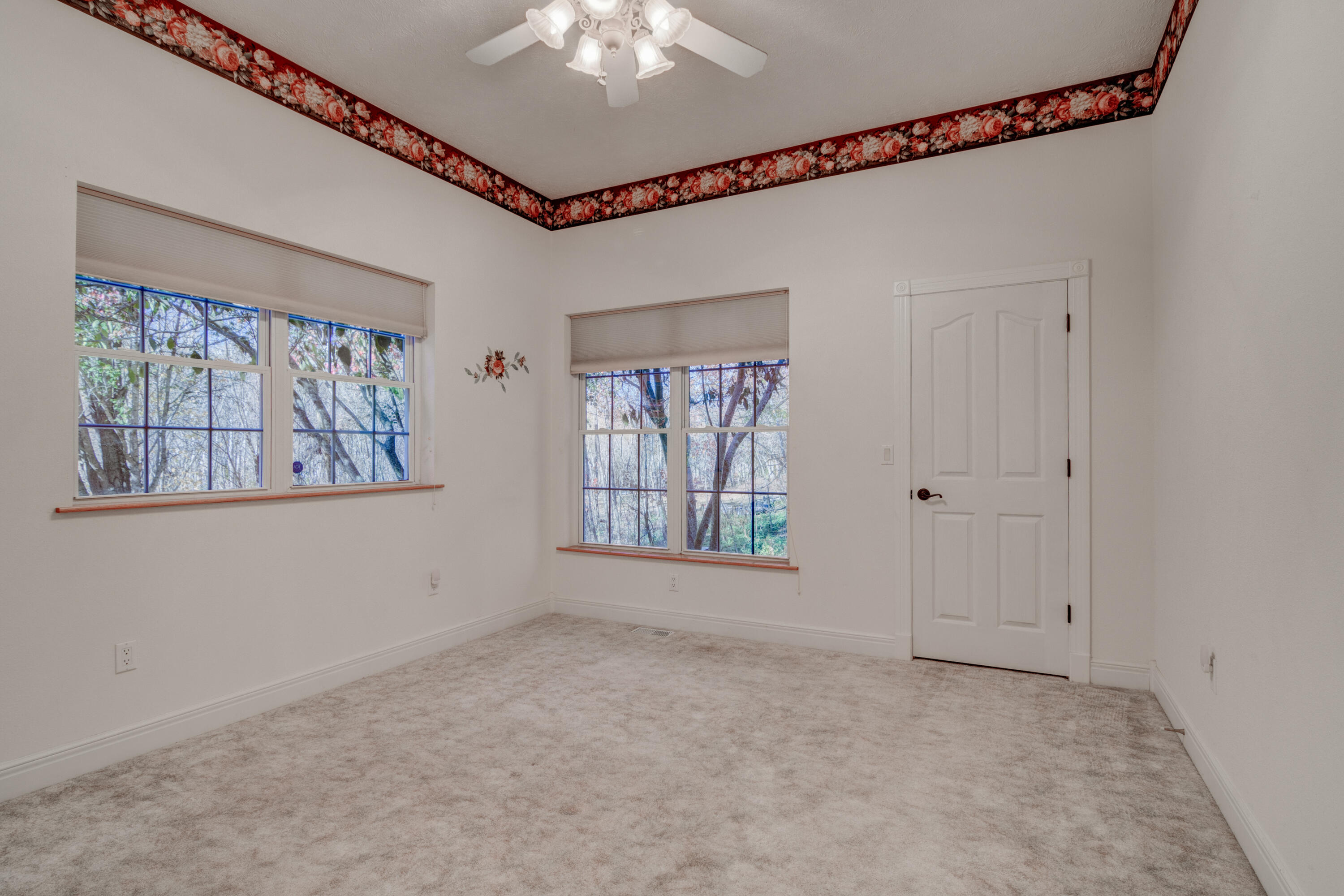 Riverside Estates - Residential
