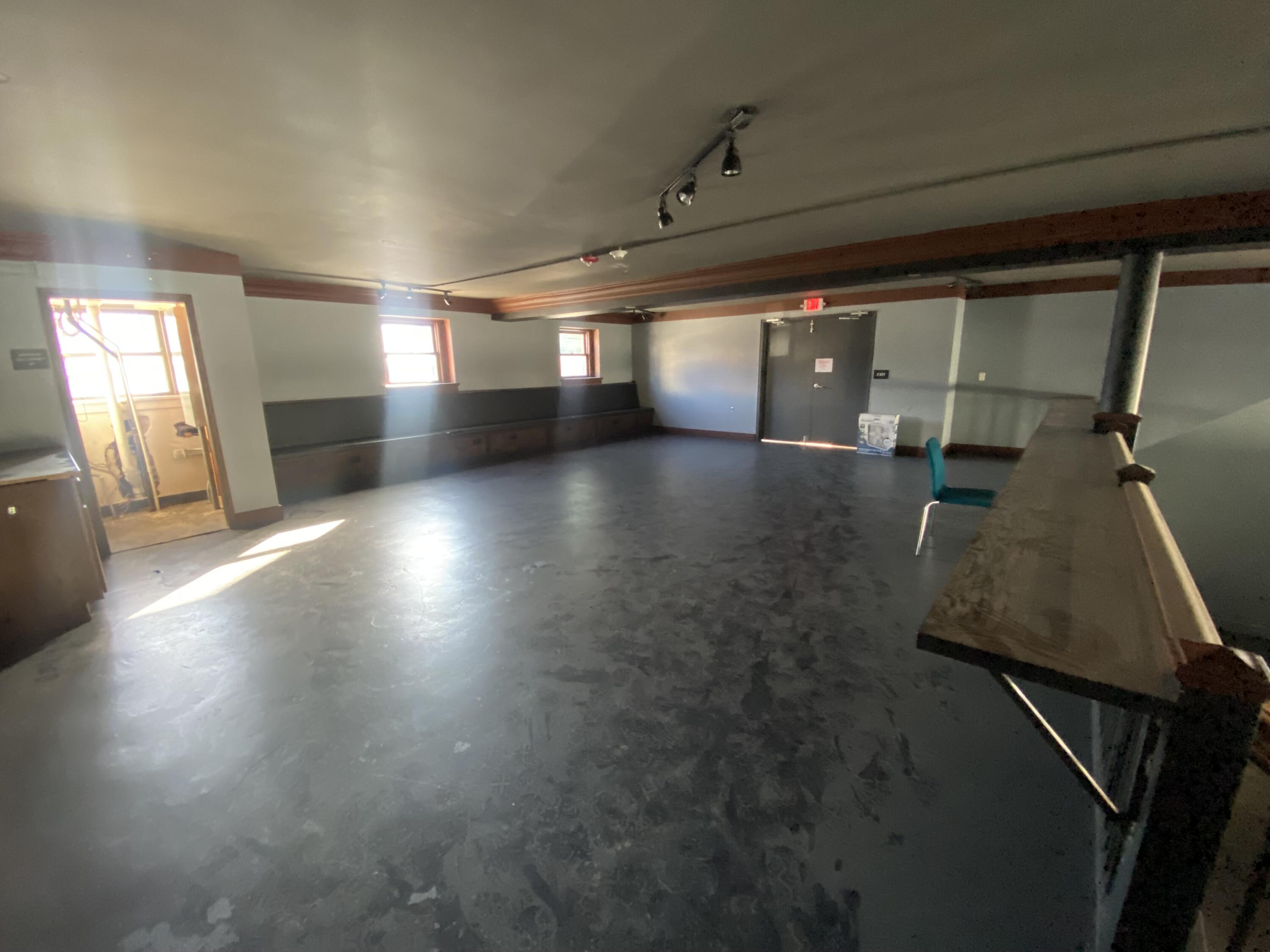Springfield Orig Plat - Commercial Sale