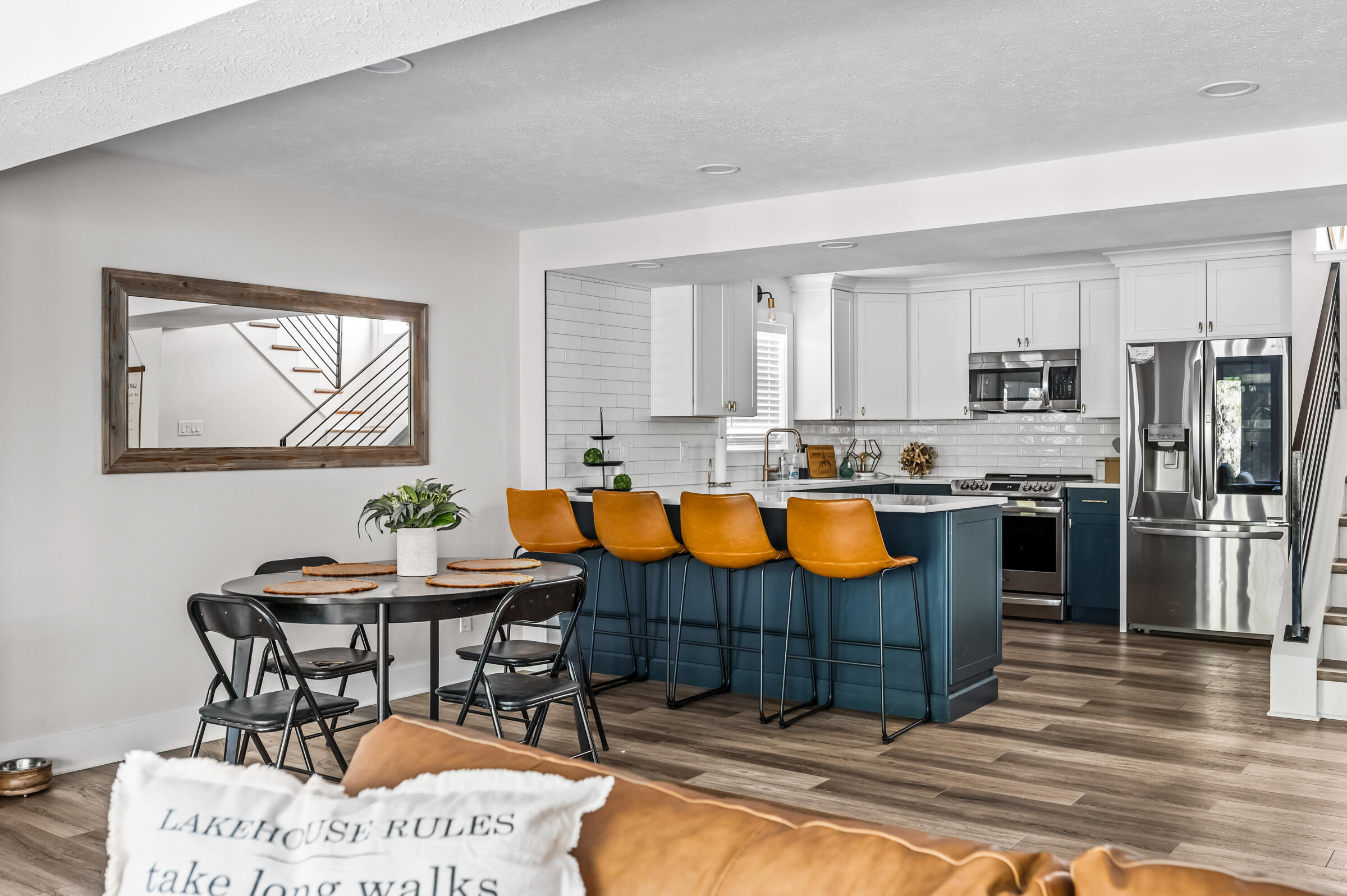 Kimberling Airways - Residential