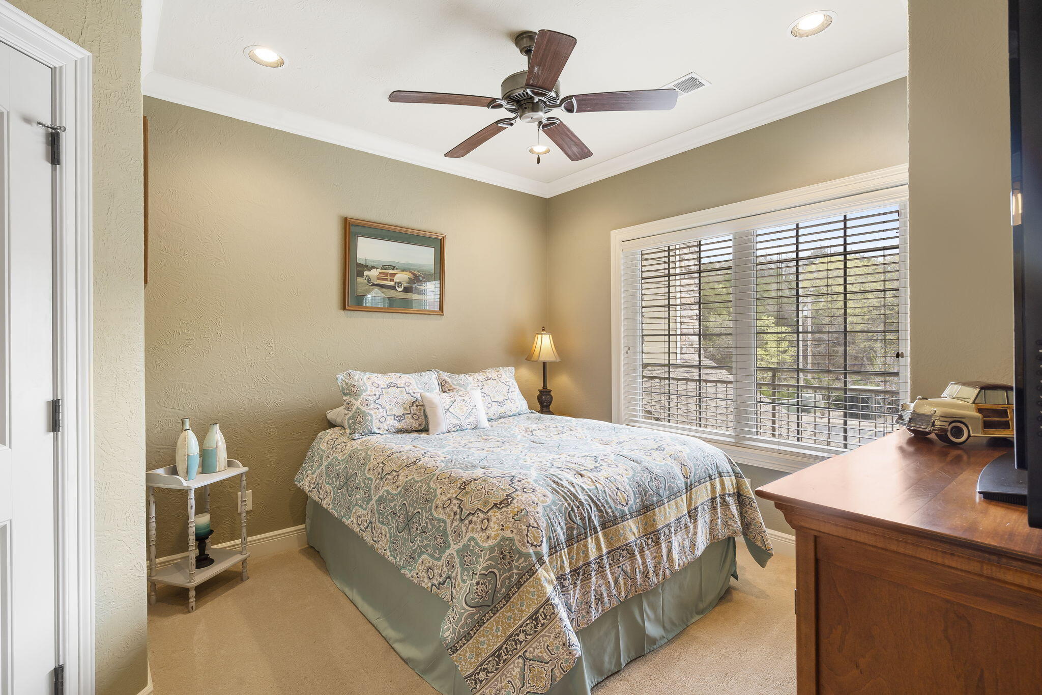 Redbud Shore Estates Condominiums - Residential