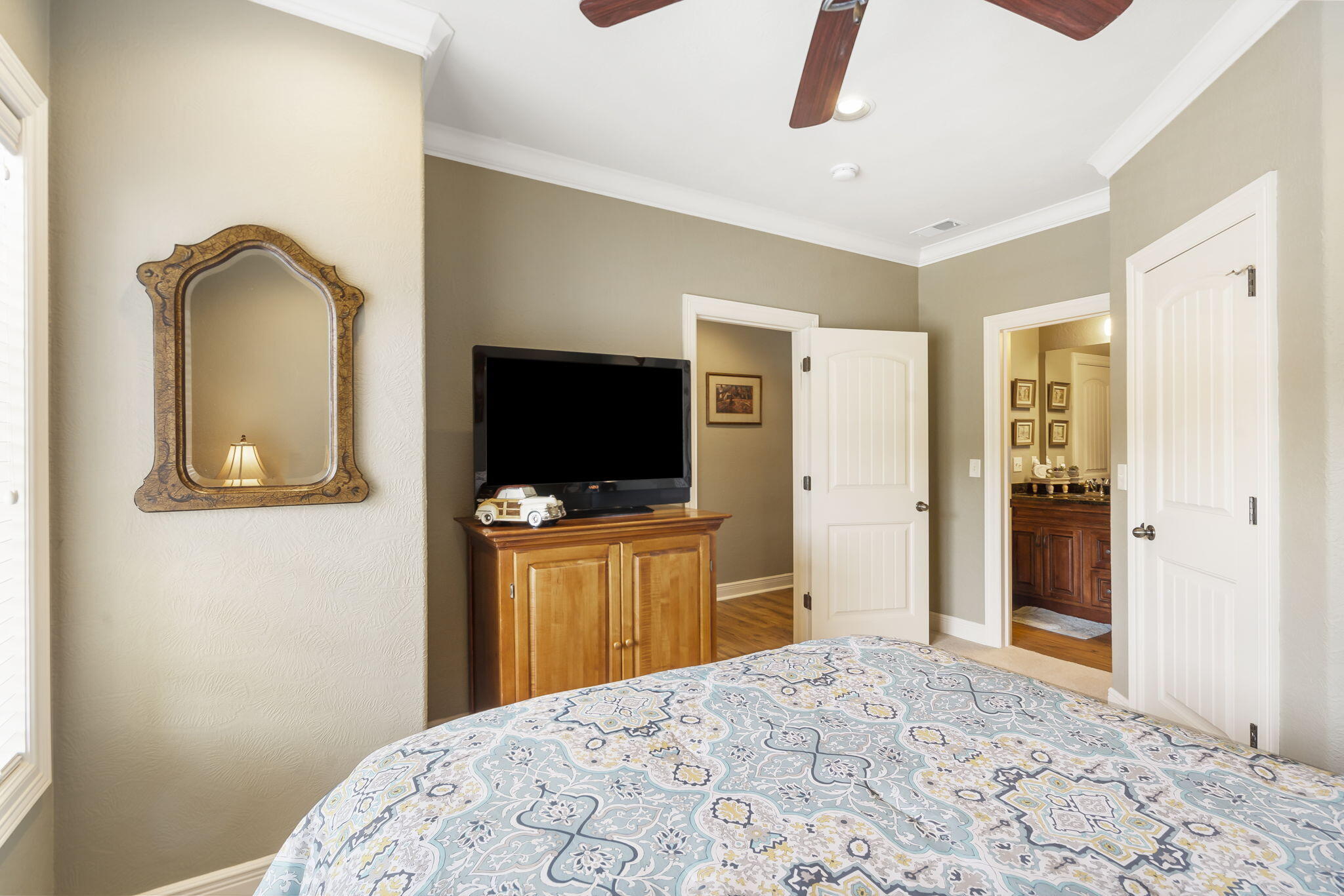 Redbud Shore Estates Condominiums - Residential