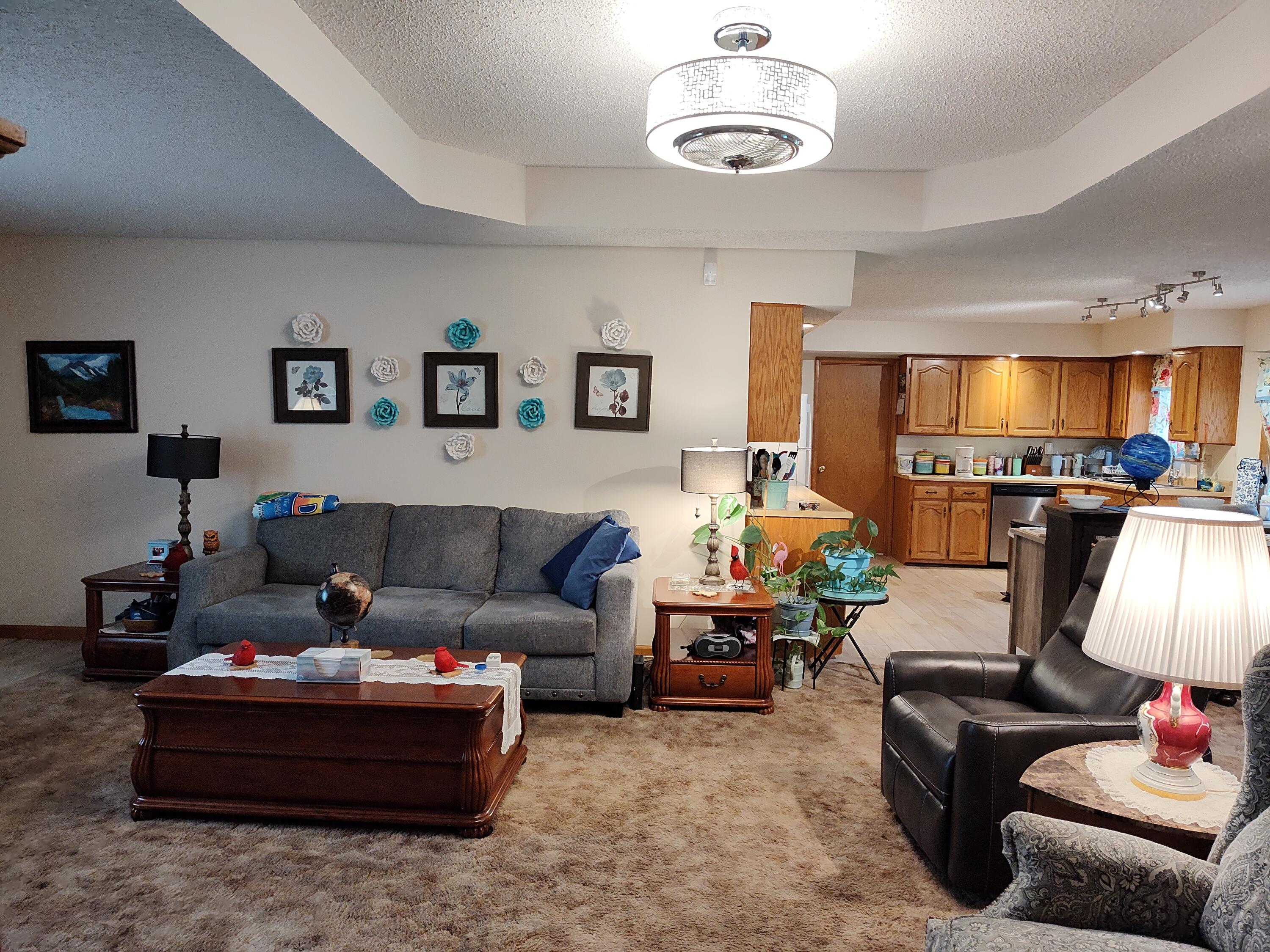 West Catalpa - Residential