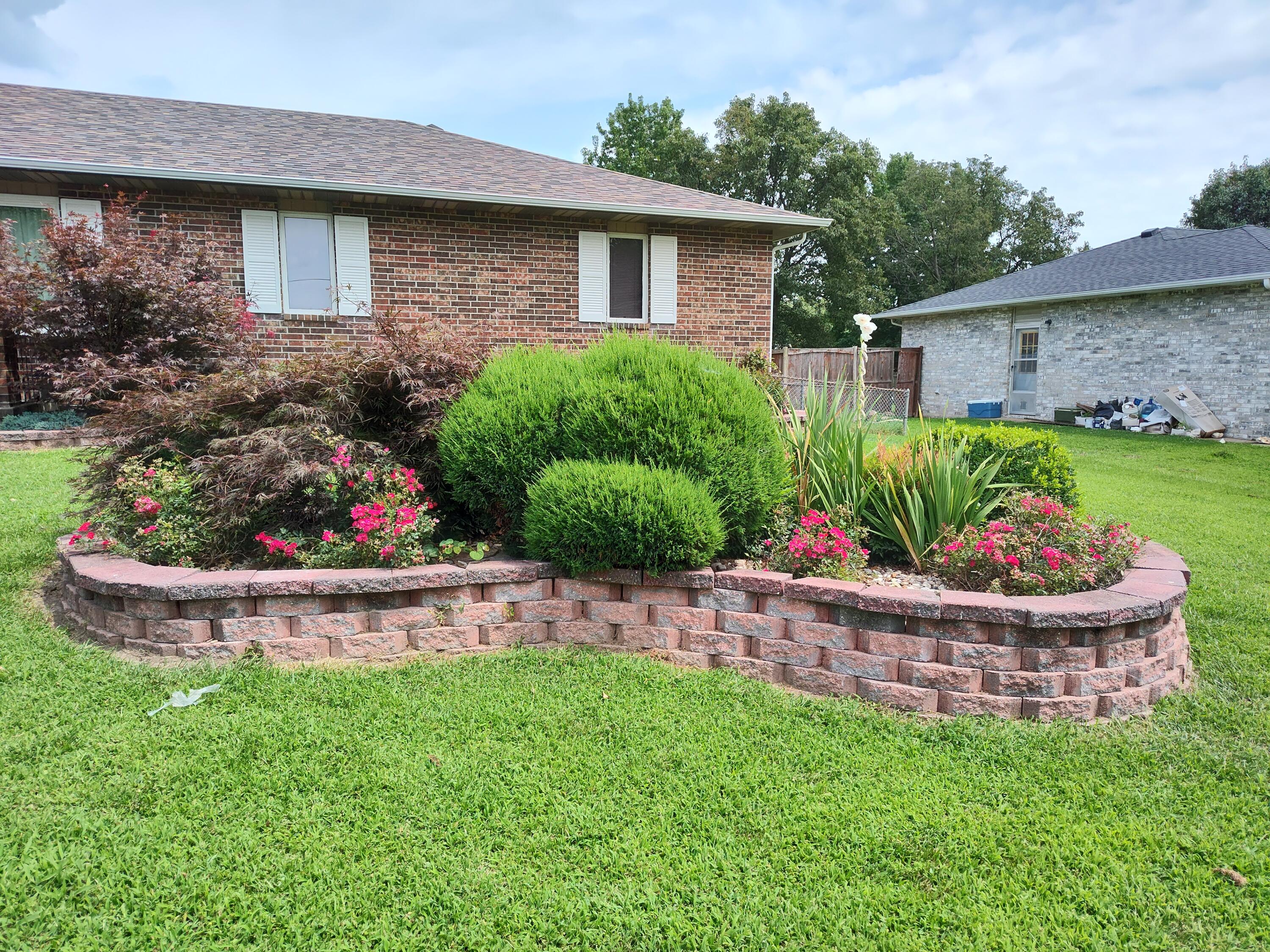 West Catalpa - Residential