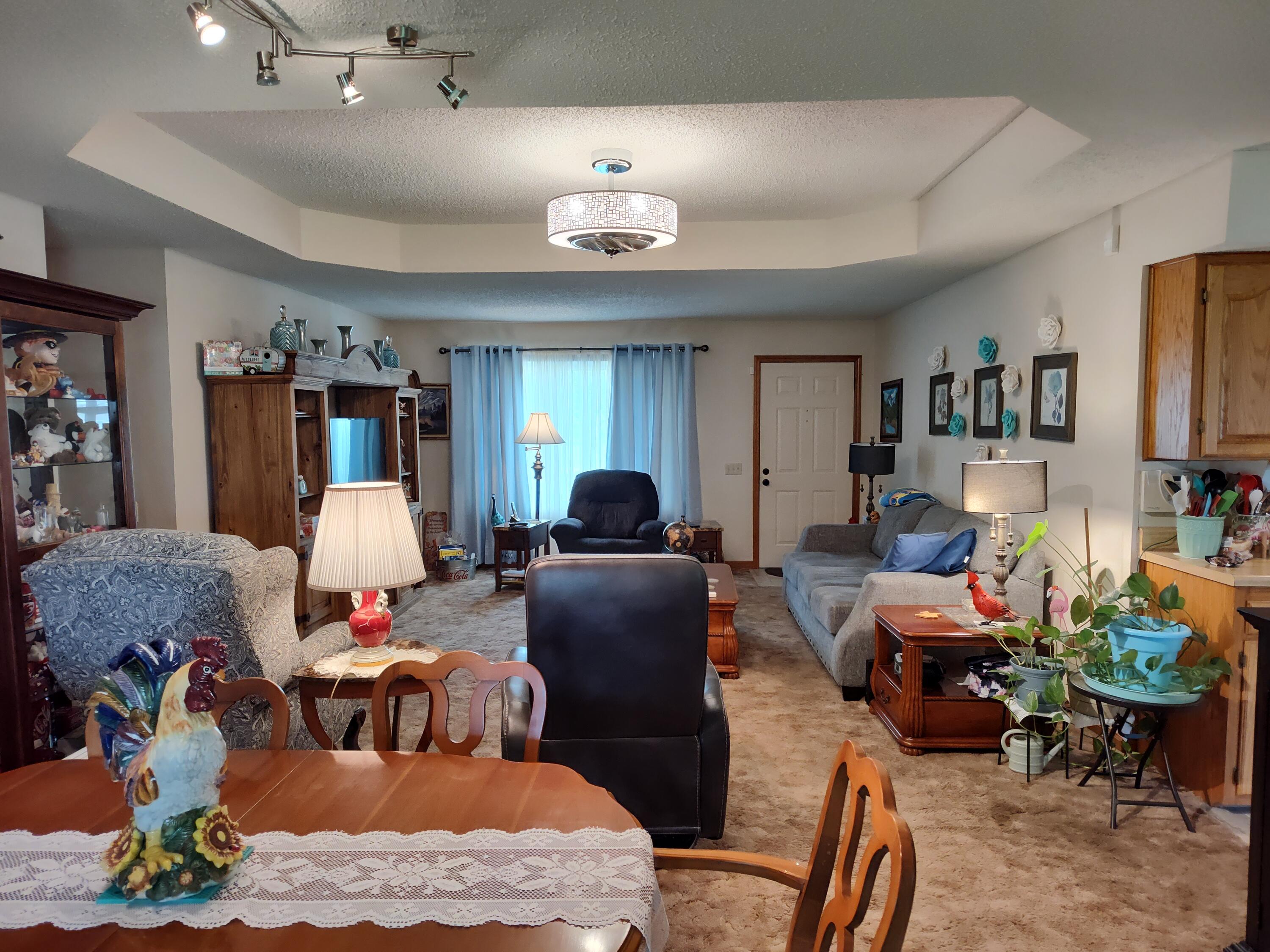 West Catalpa - Residential