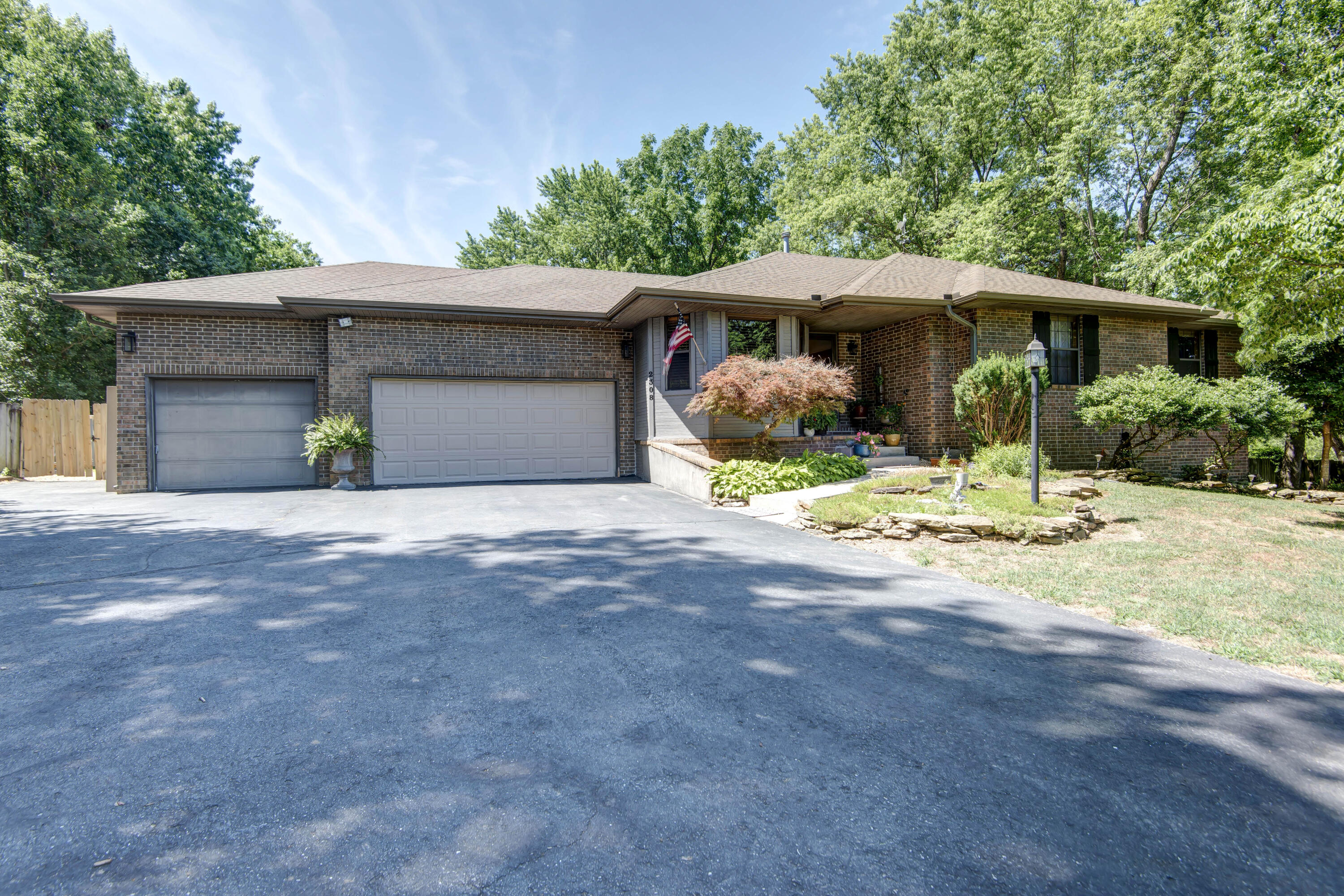 Sussex Park 1st - Residential