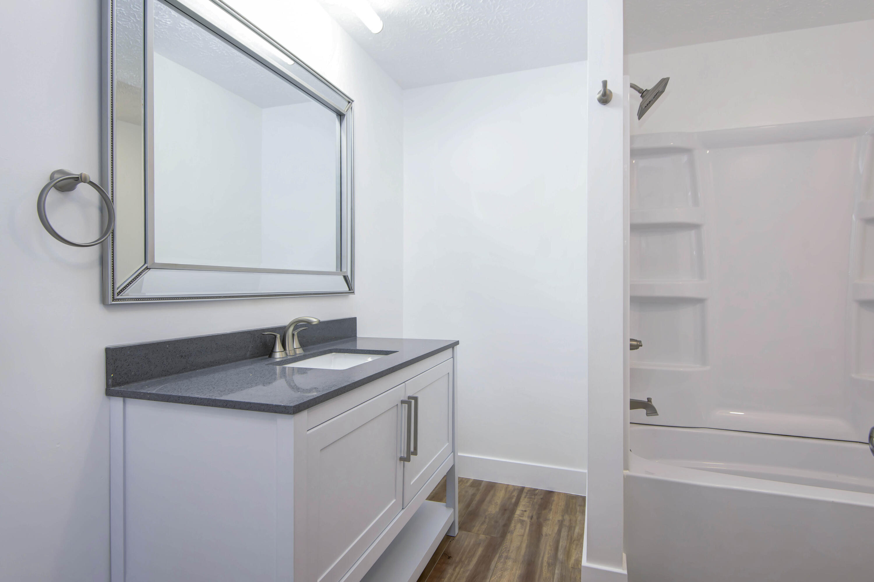 Walnut Terr - Residential