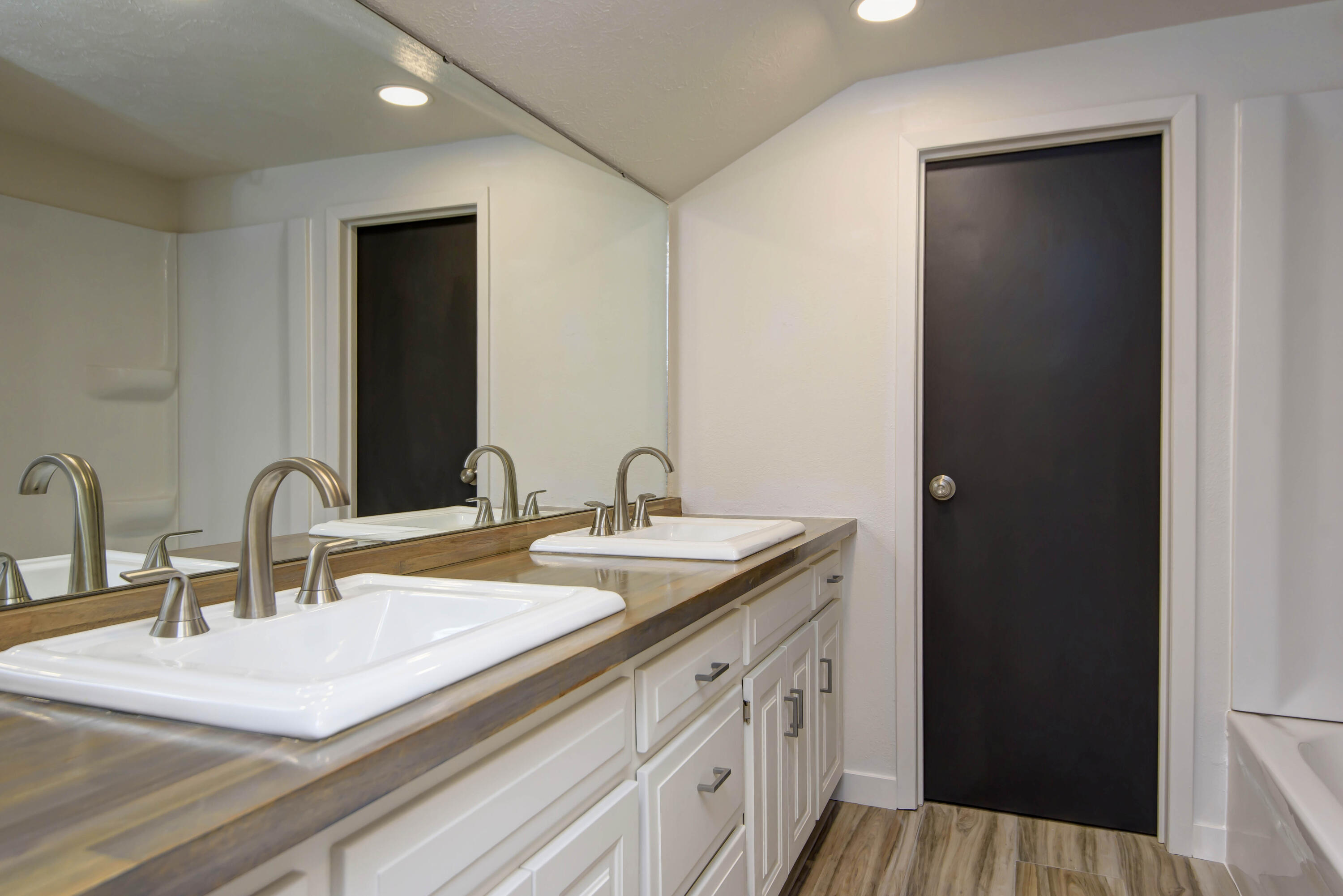 Walnut Terr - Residential