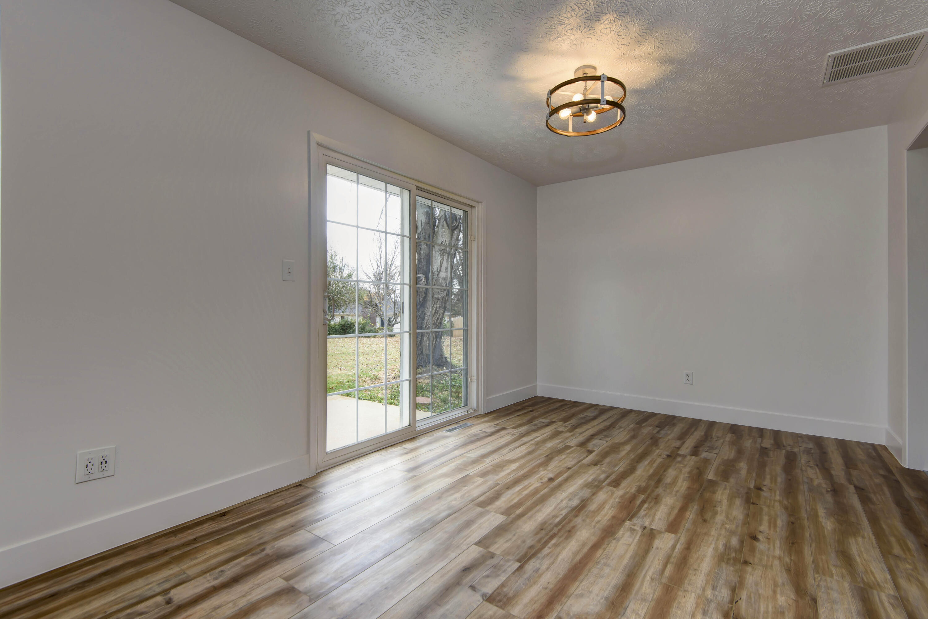 Walnut Terr - Residential
