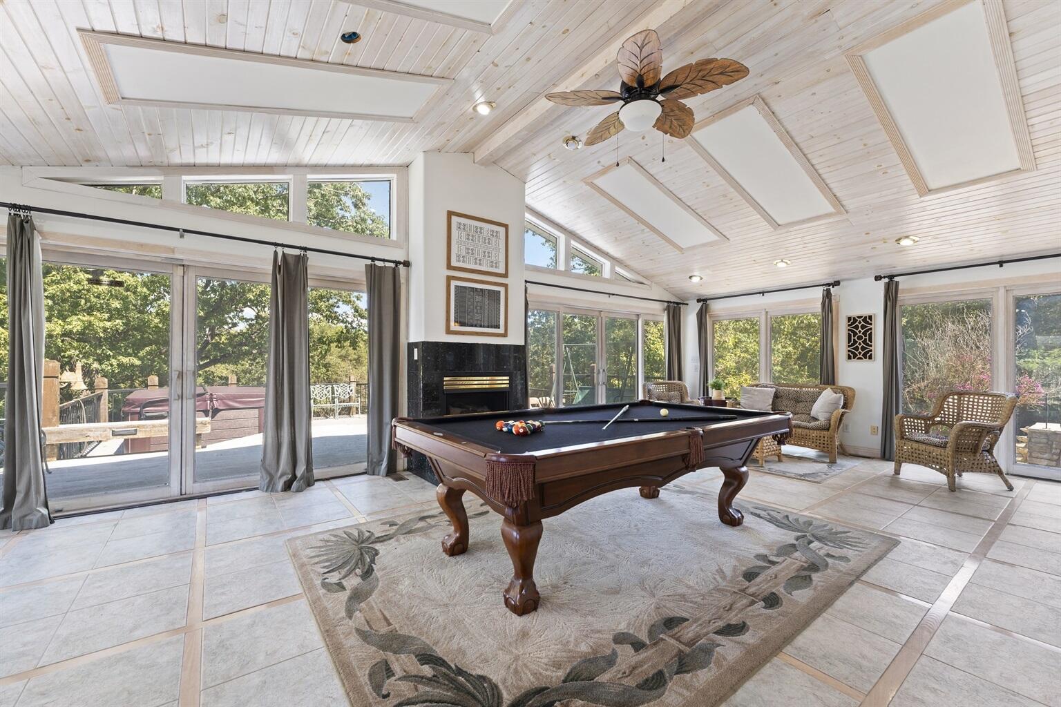 Valley View Beach - Residential