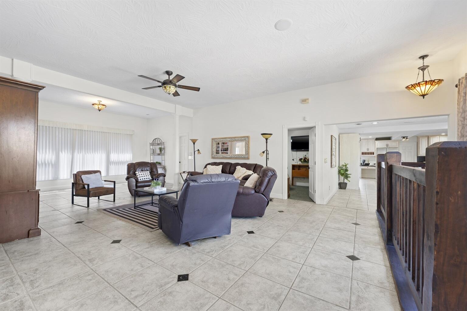Valley View Beach - Residential