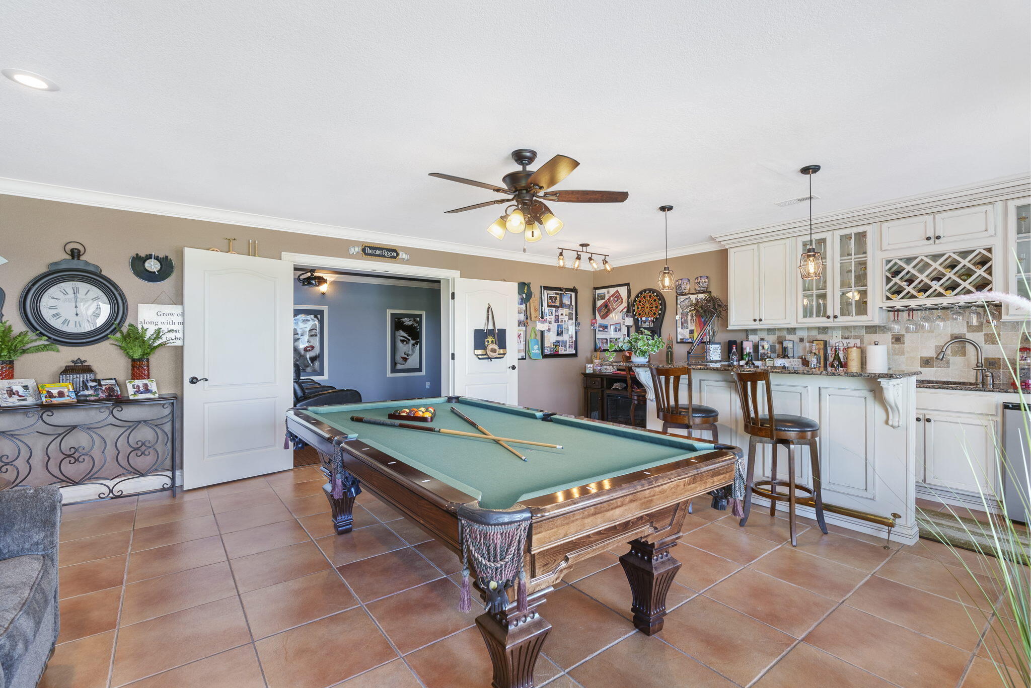 Emerald Pointe - Residential