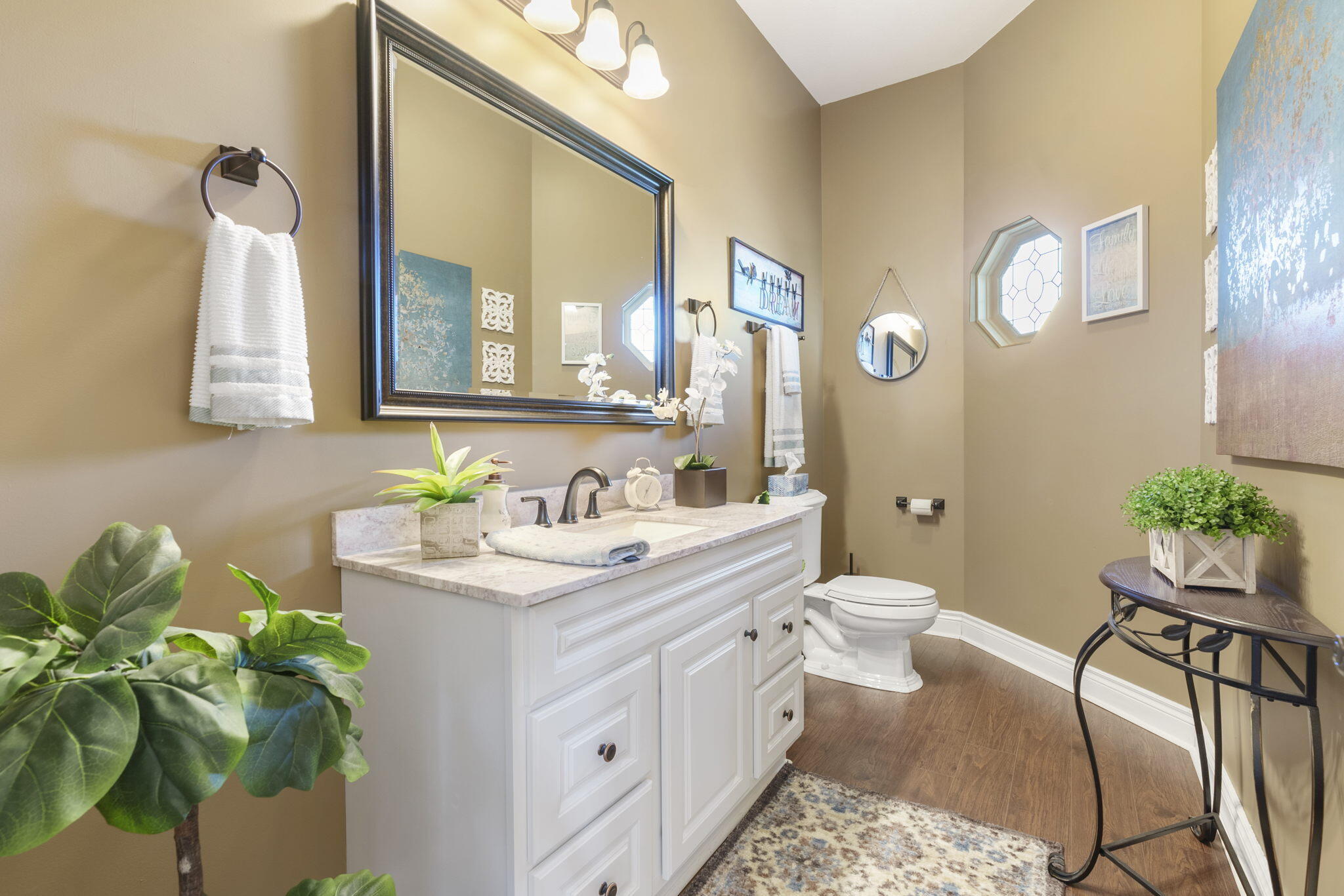 Emerald Pointe - Residential