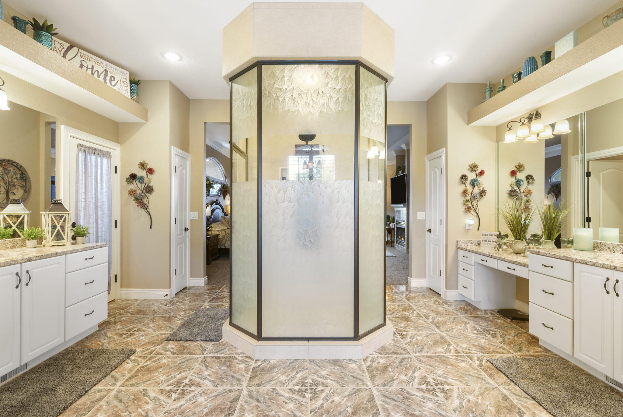 Emerald Pointe - Residential