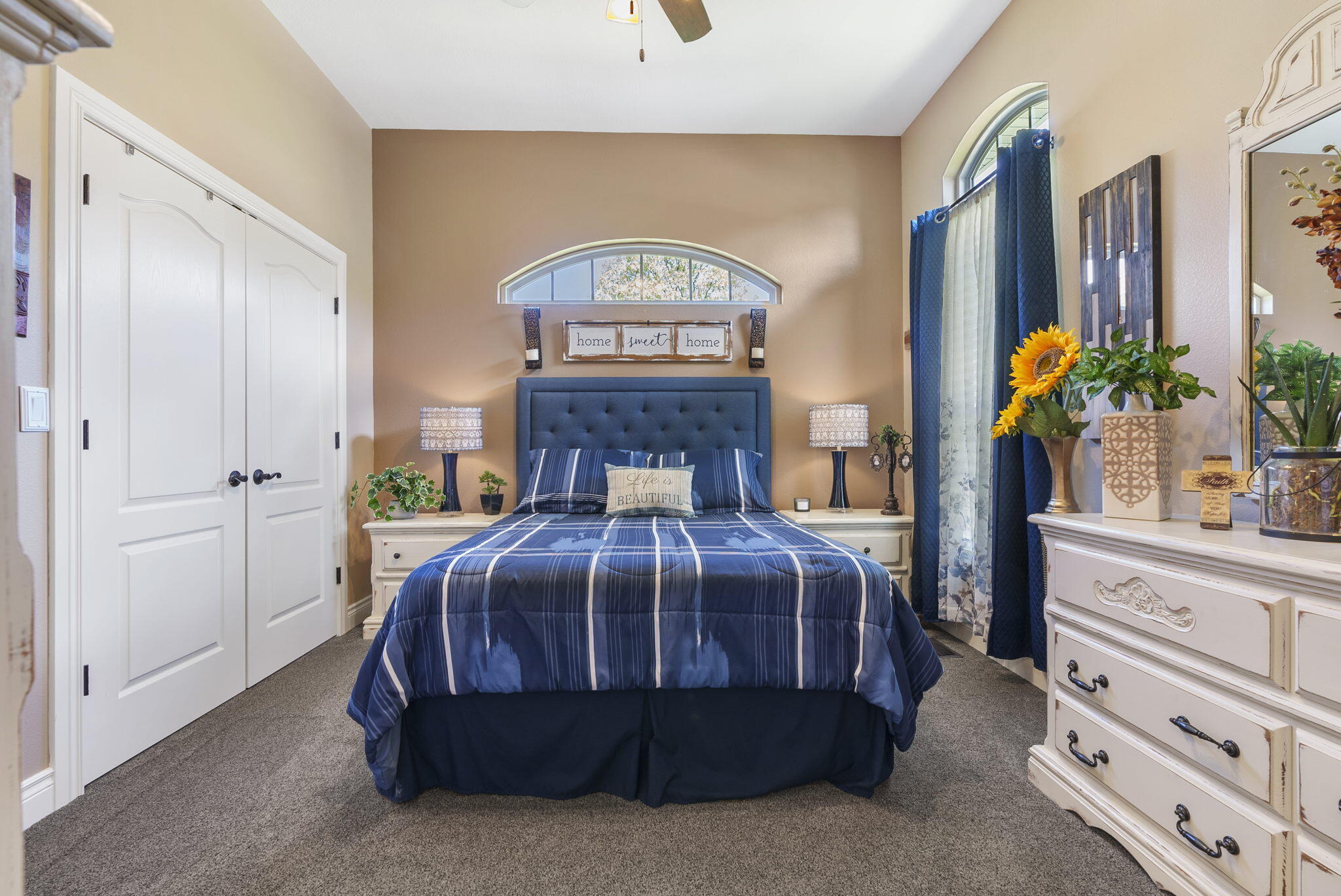 Emerald Pointe - Residential