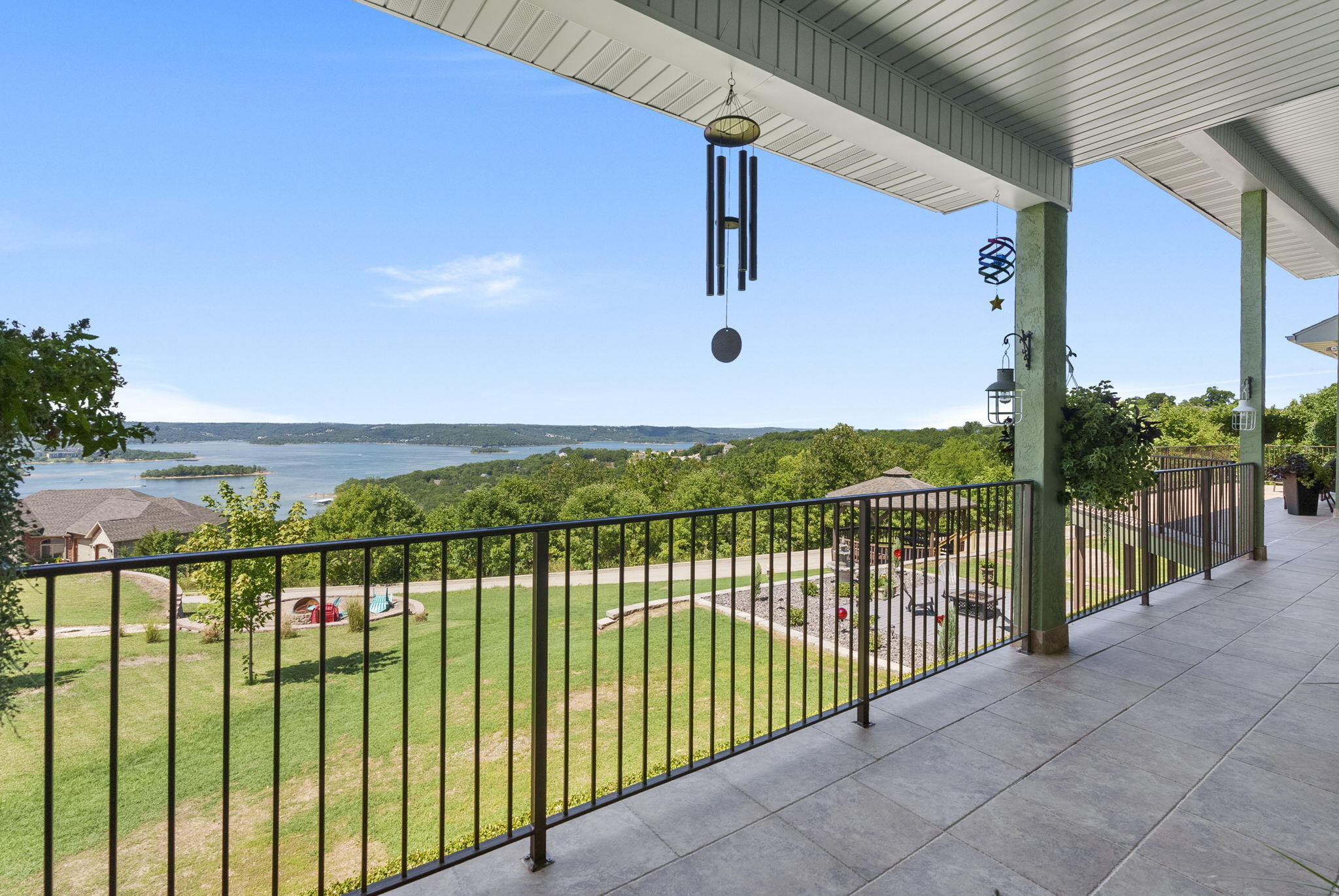 Emerald Pointe - Residential