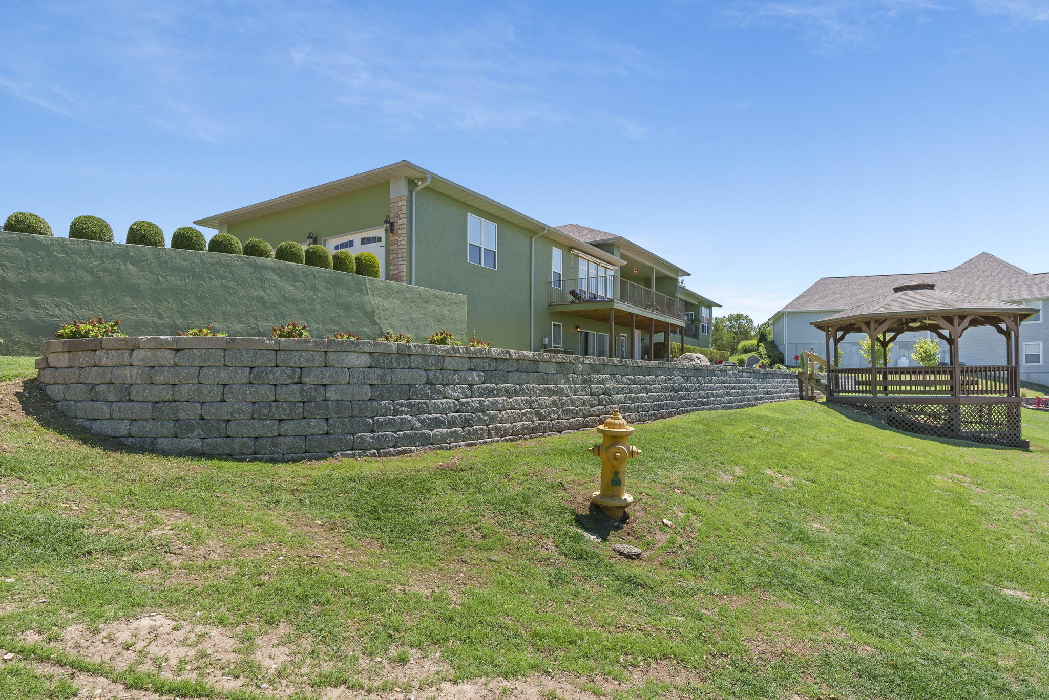 Emerald Pointe - Residential
