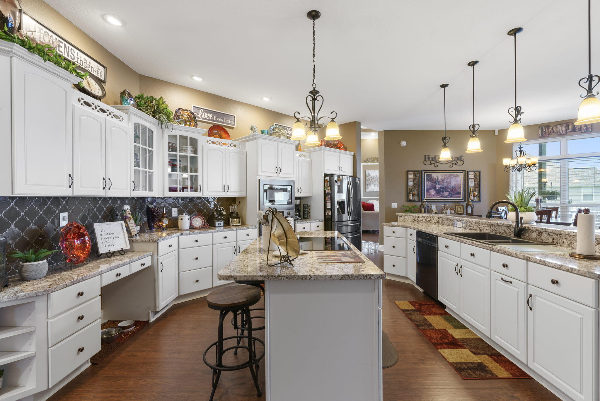 Emerald Pointe - Residential