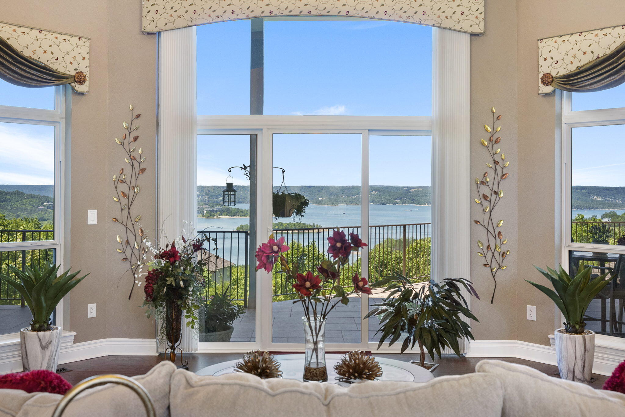 Emerald Pointe - Residential