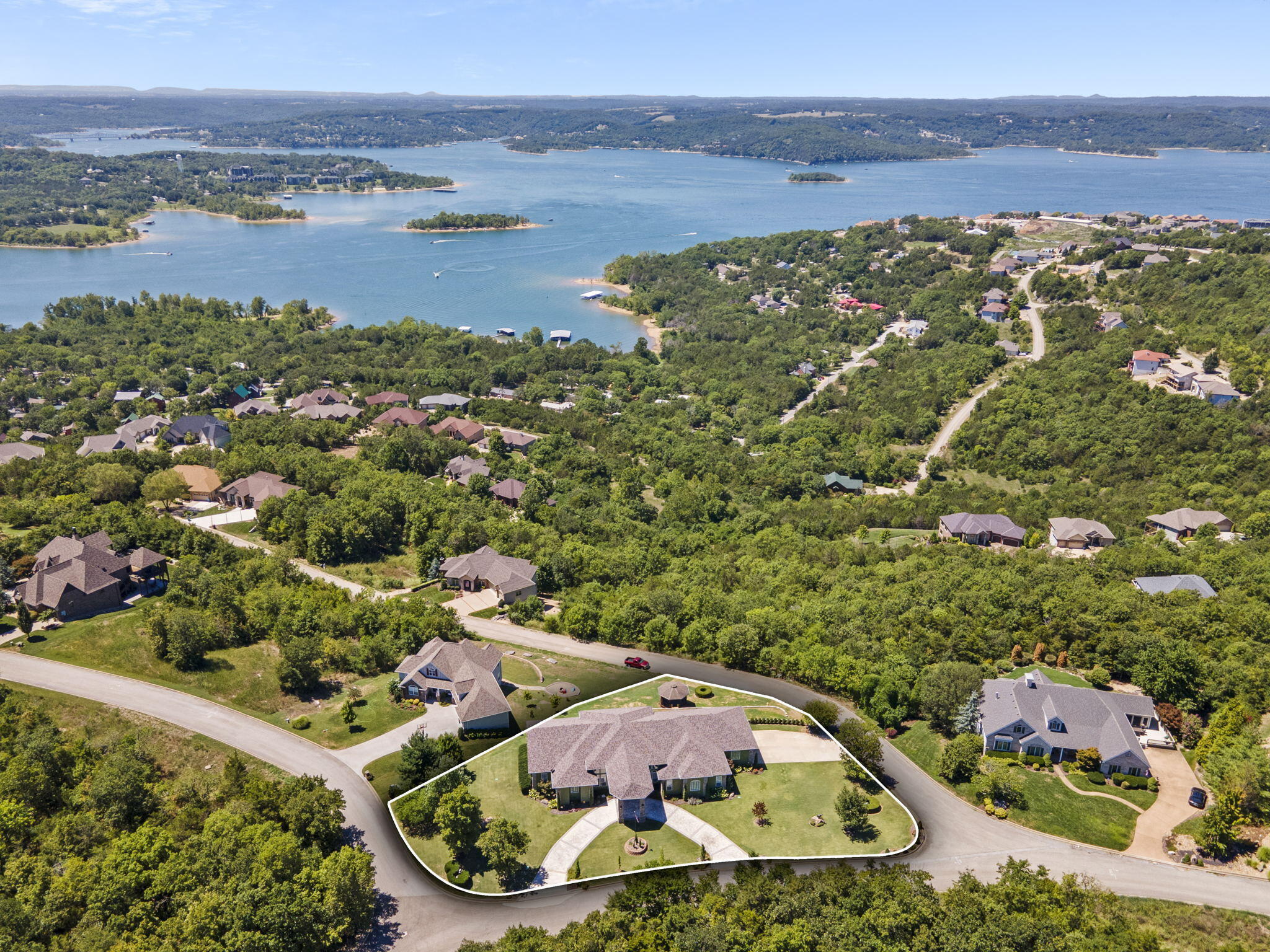 Emerald Pointe - Residential