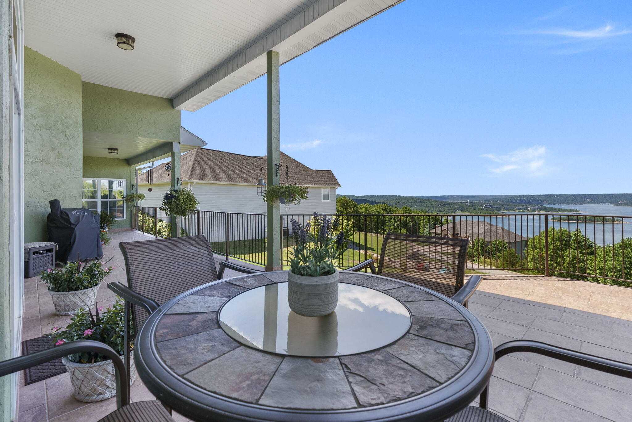 Emerald Pointe - Residential