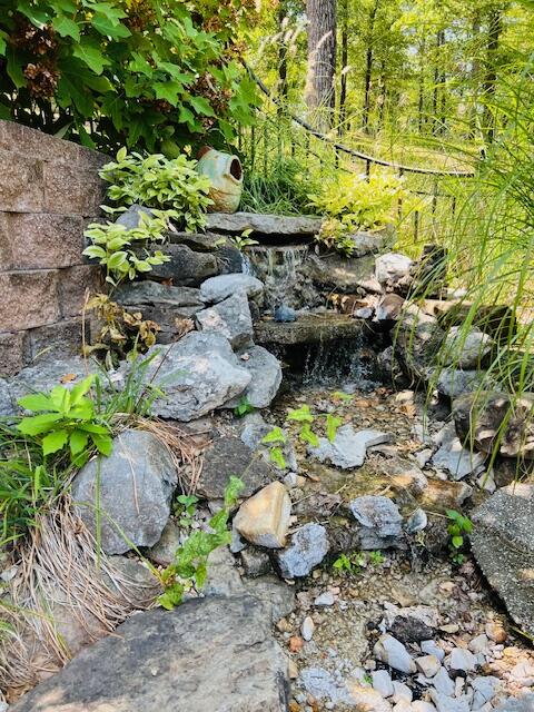 Eagle Crest Acreages - Residential