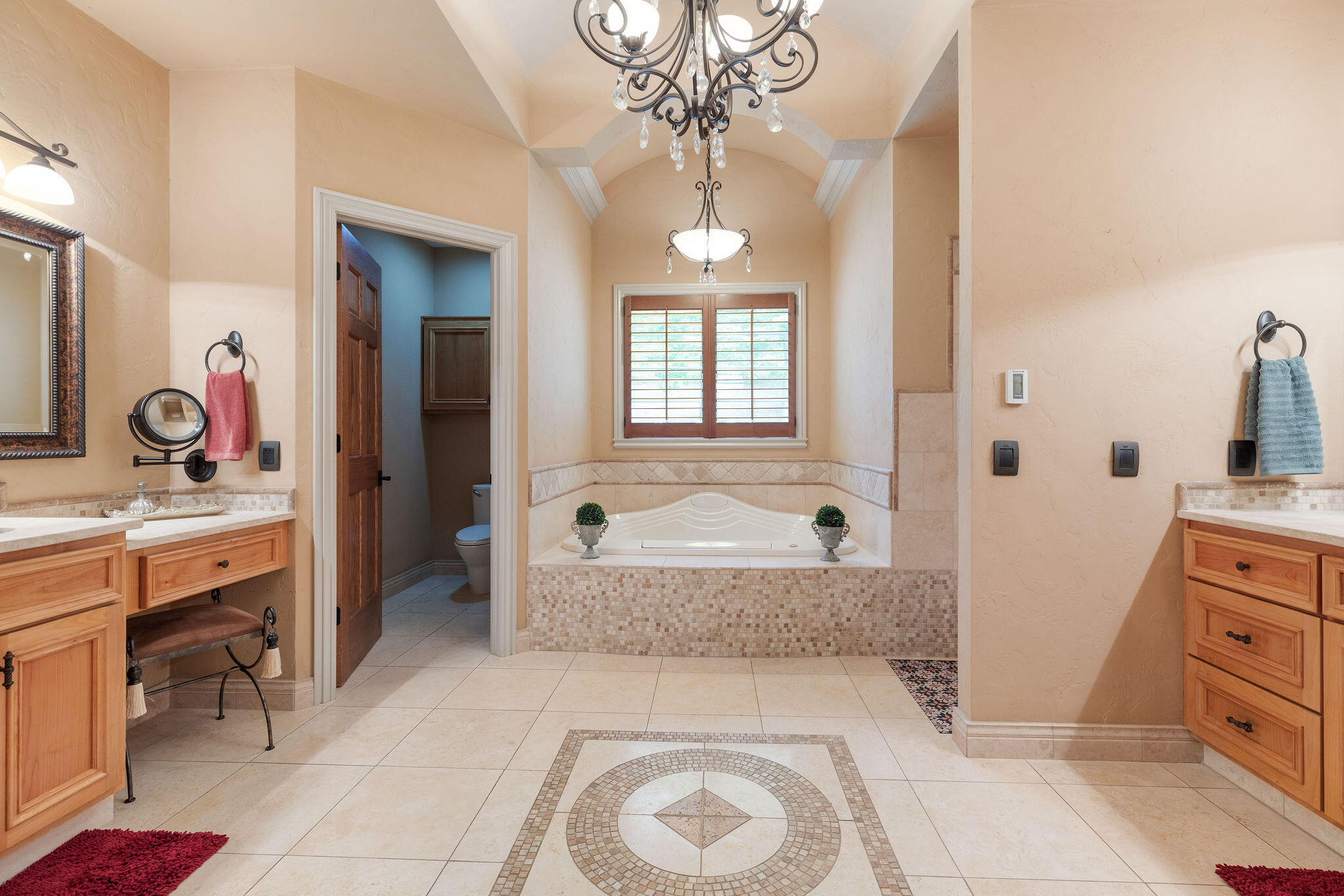 Eagle Crest Acreages - Residential