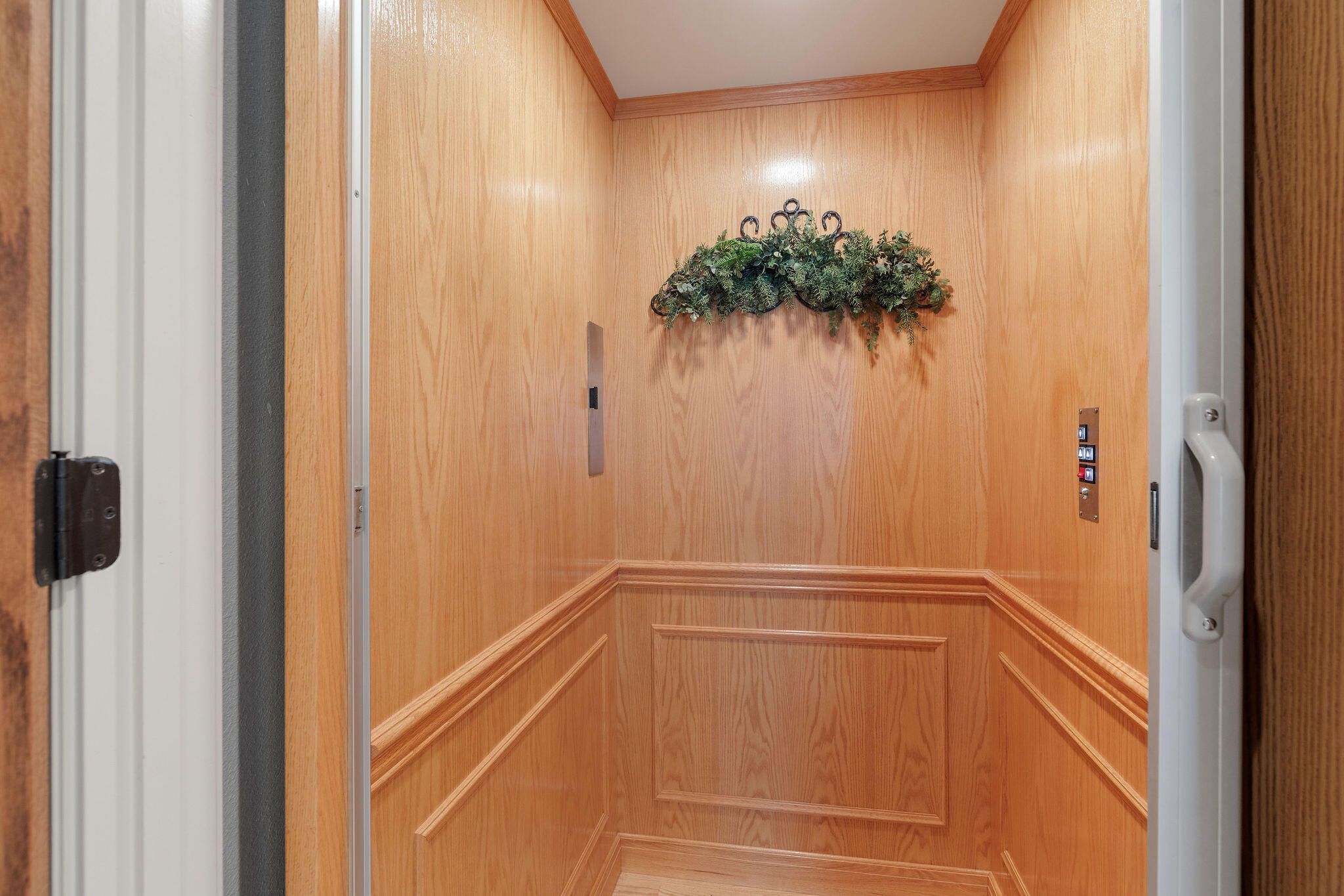 Eagle Crest Acreages - Residential