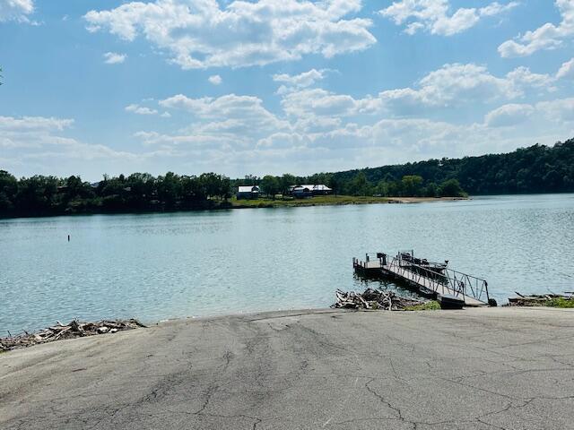 Eagle Crest Acreages - Residential