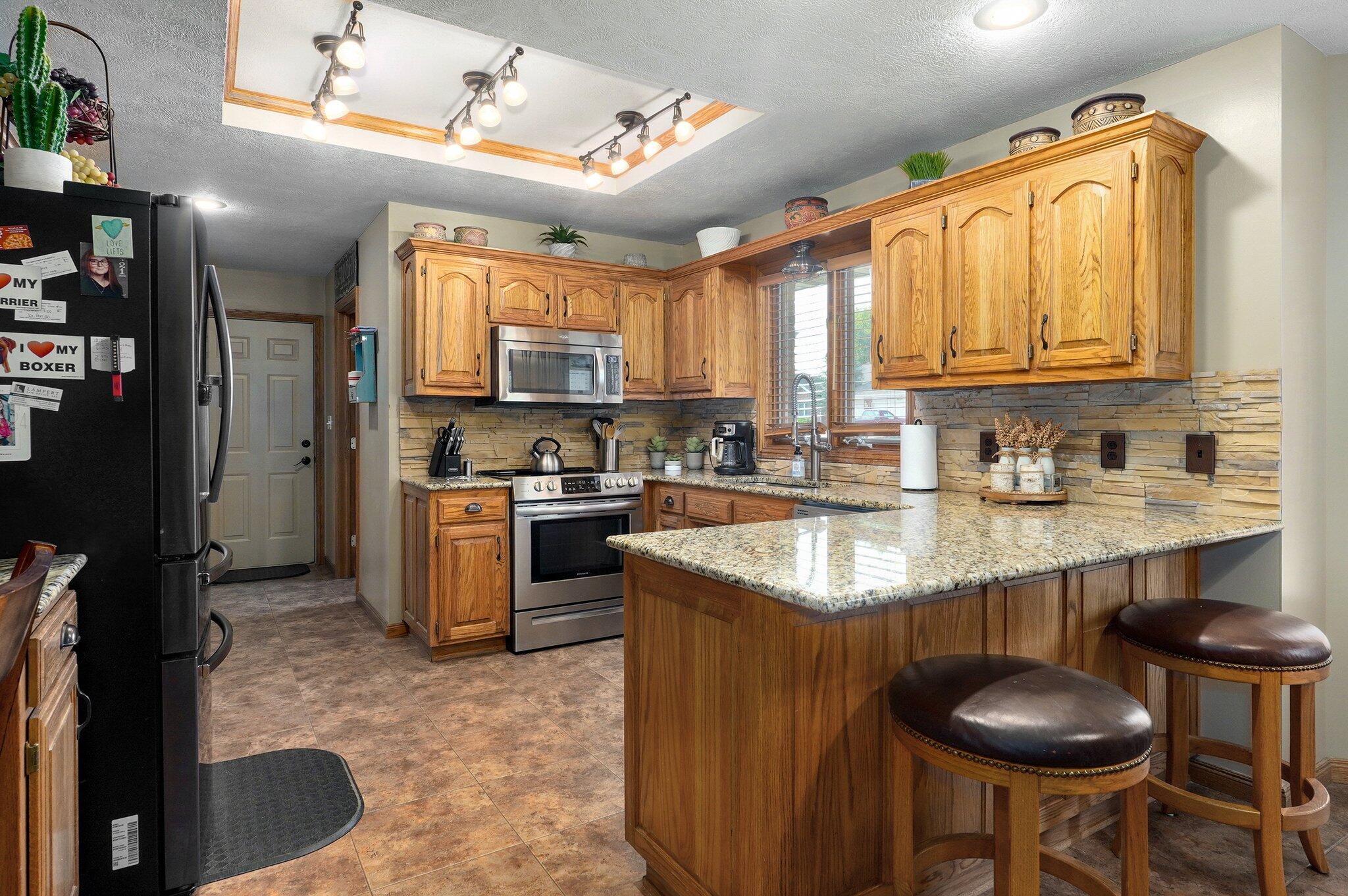 Marlborough Manor - Residential