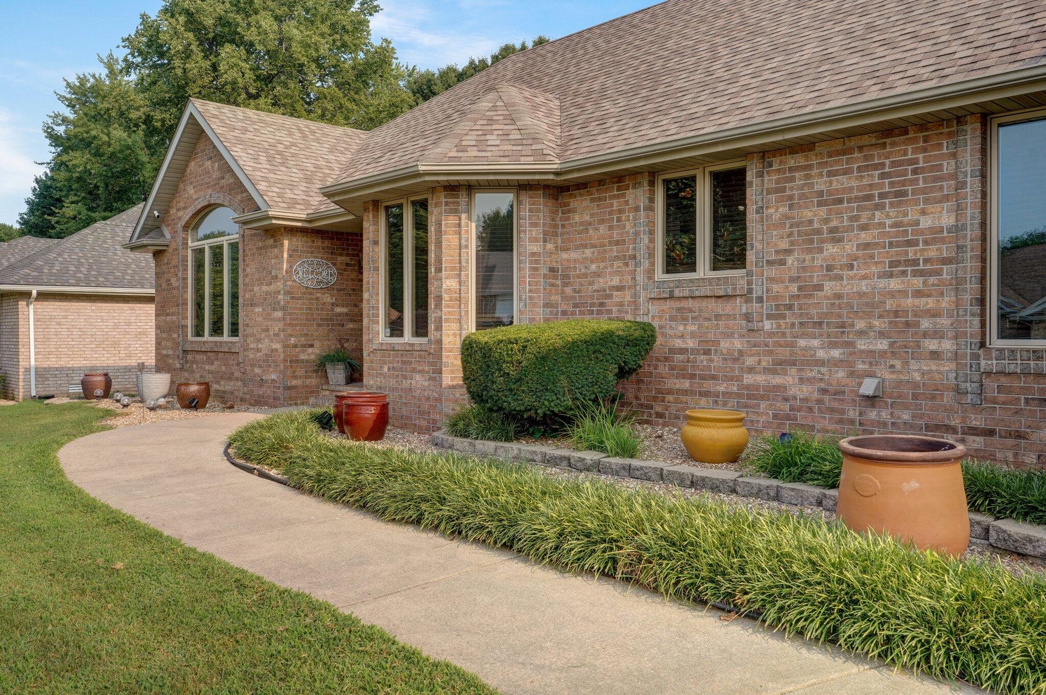 Marlborough Manor - Residential