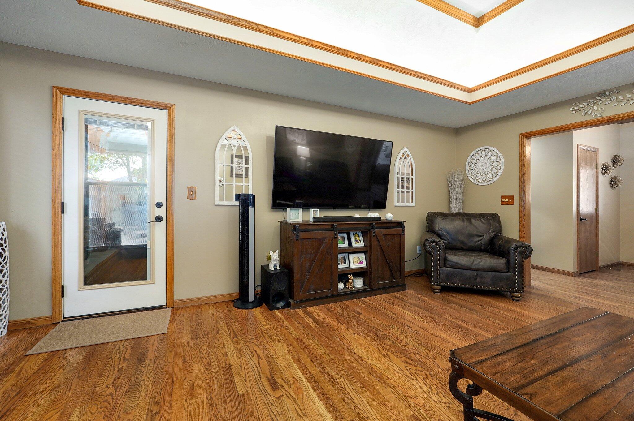 Marlborough Manor - Residential