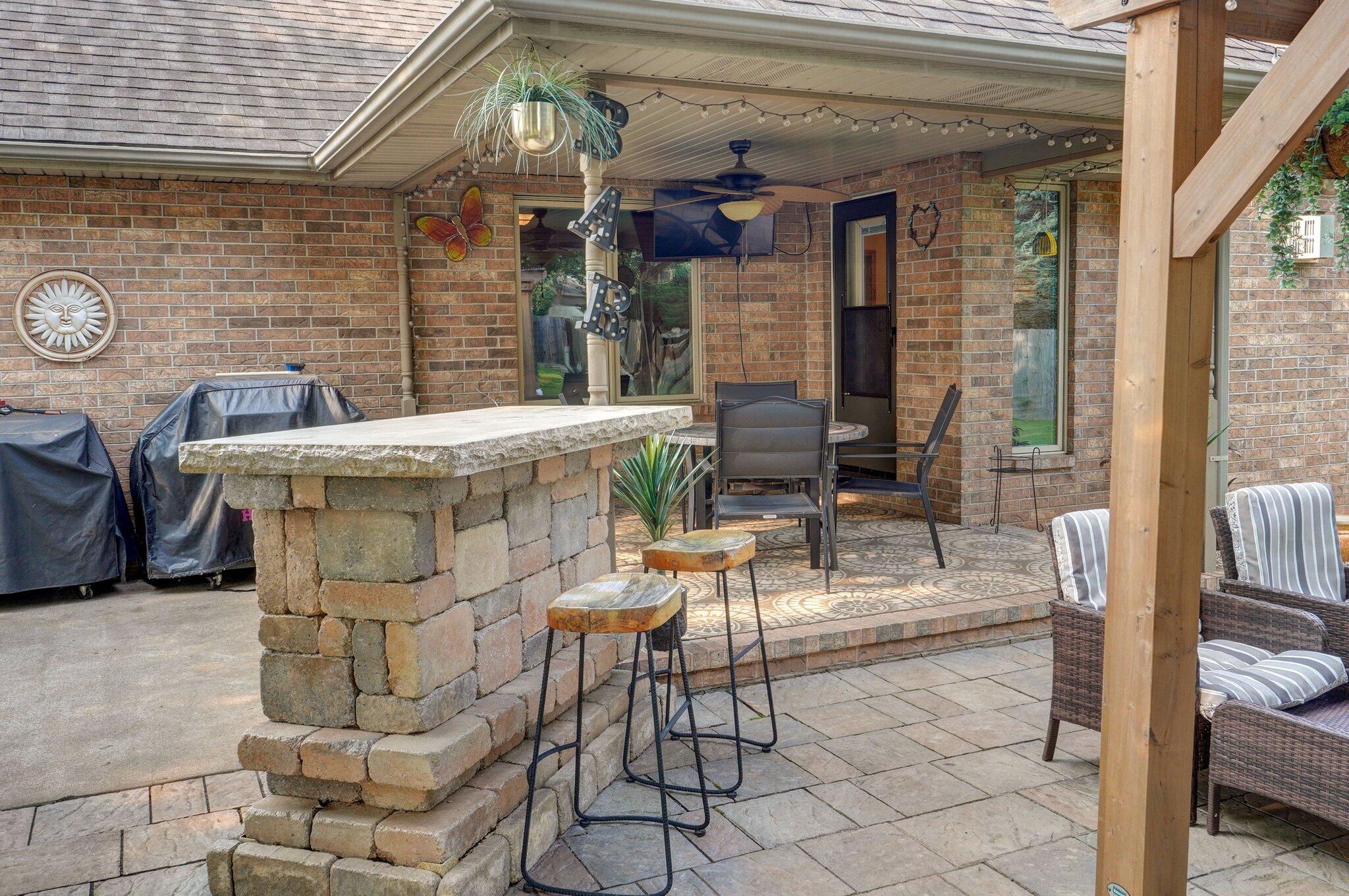 Marlborough Manor - Residential