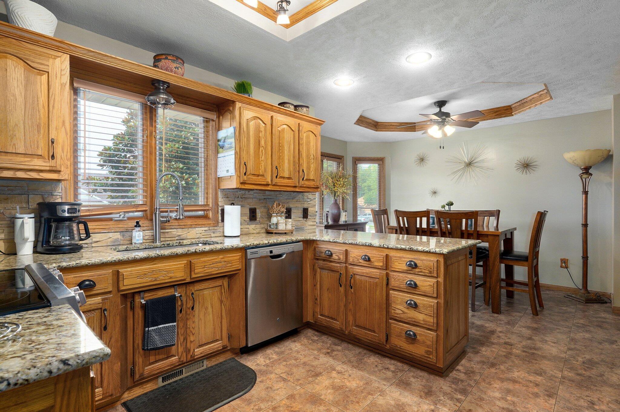 Marlborough Manor - Residential