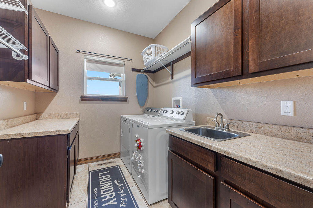 Cattails Estates - Residential