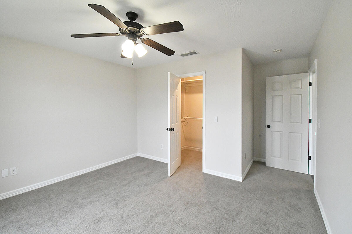 14 Park Place - Residential
