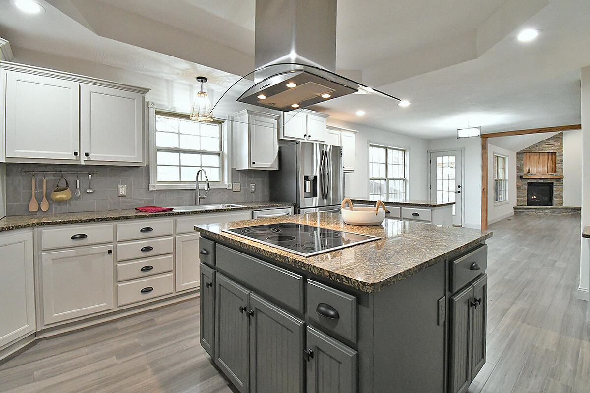 14 Park Place - Residential