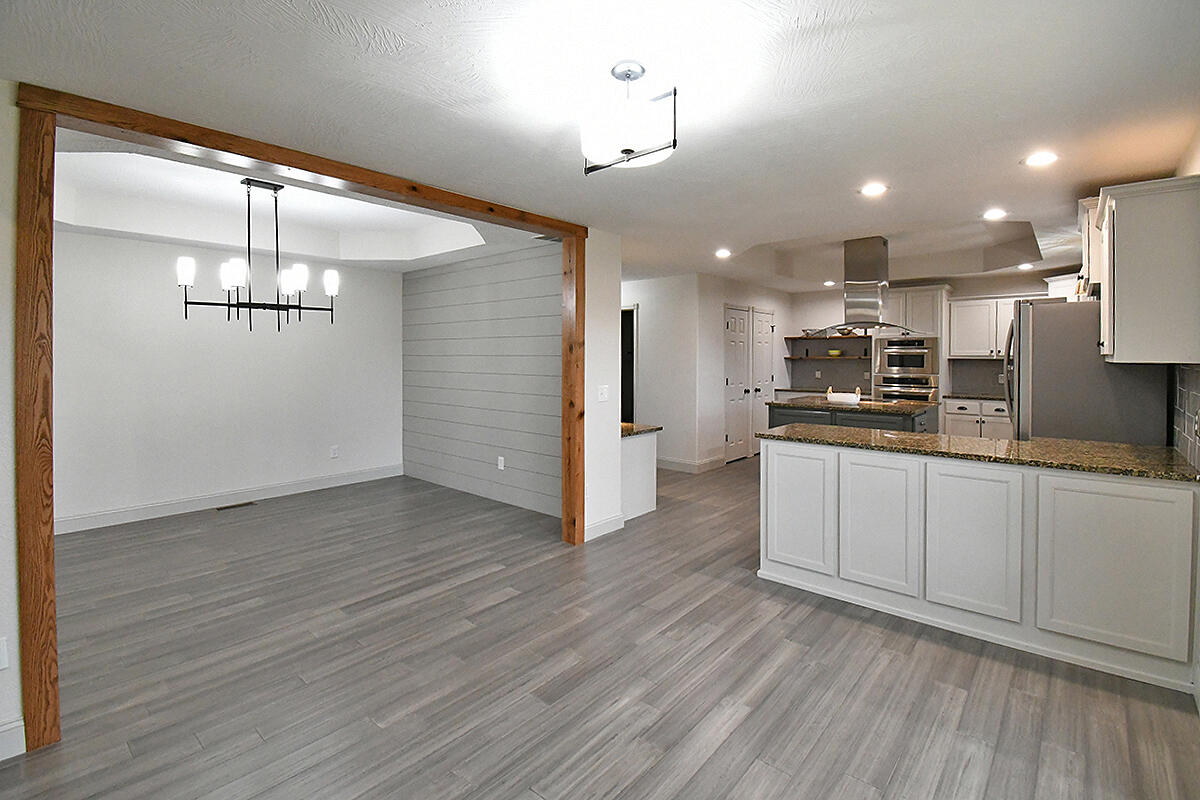 14 Park Place - Residential
