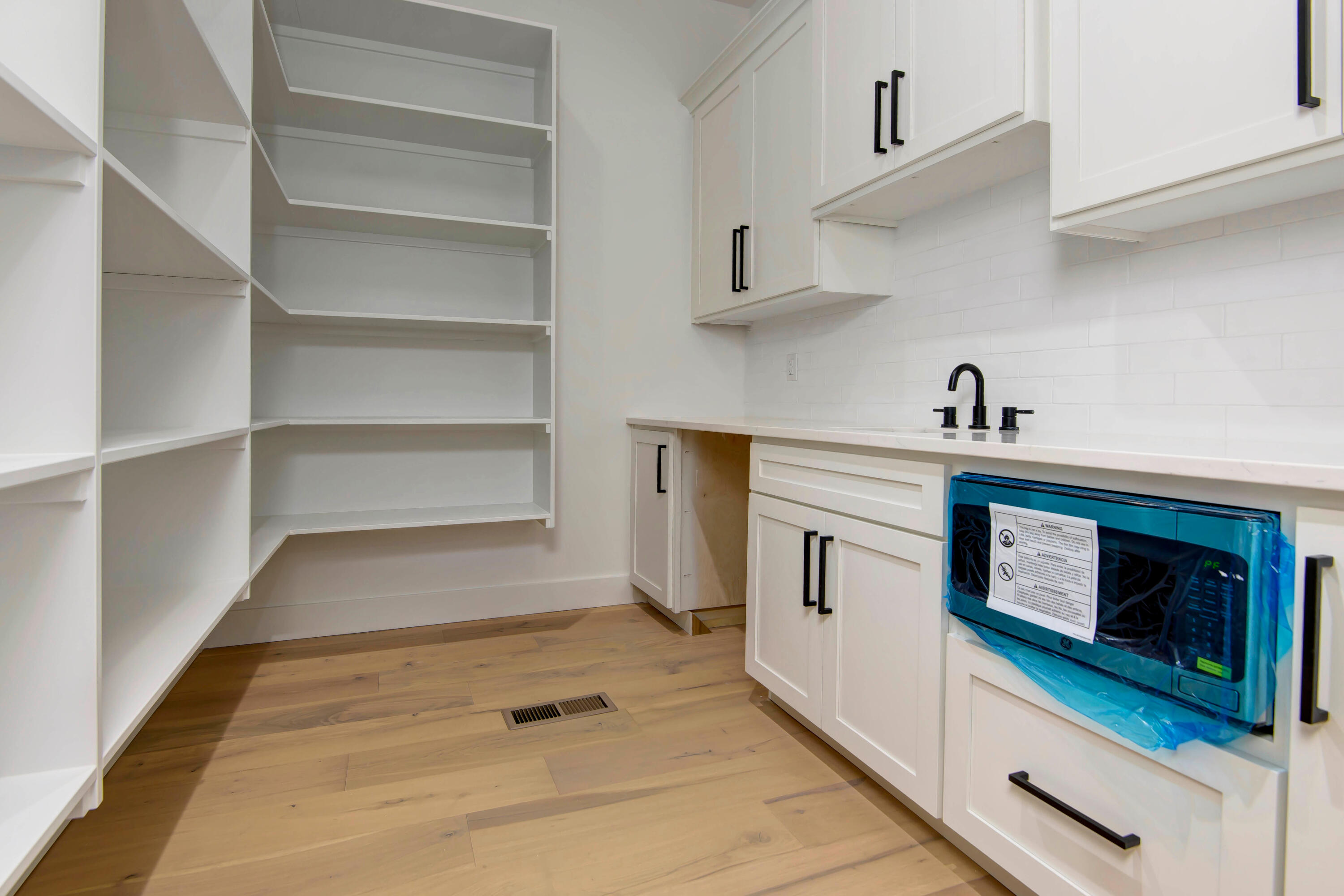 Hickory Hills - Residential