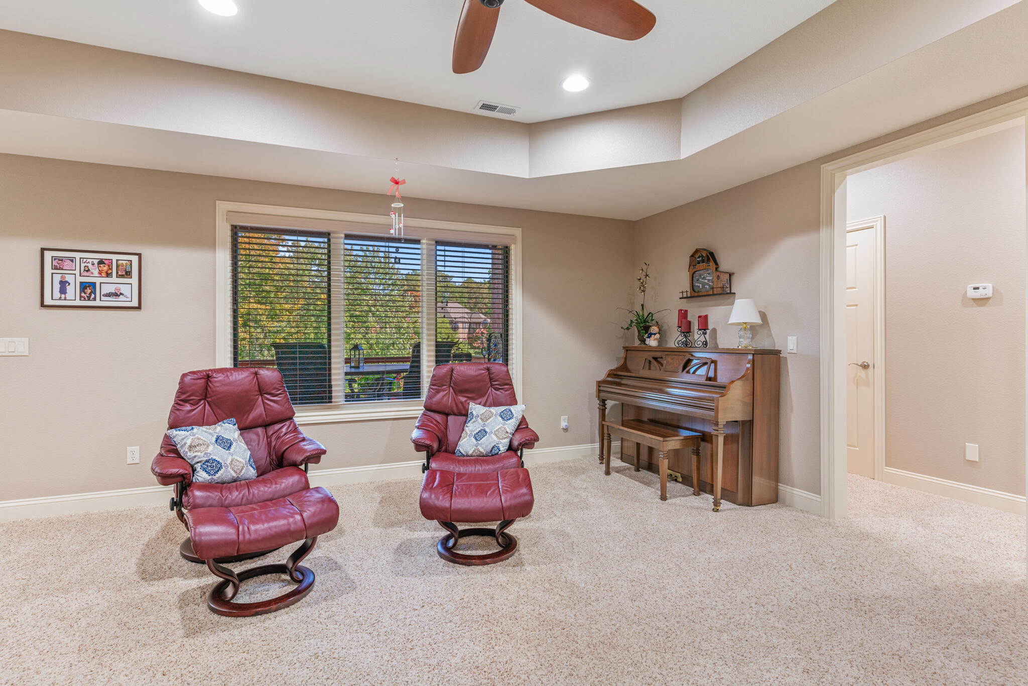 Olde Ivy - Residential