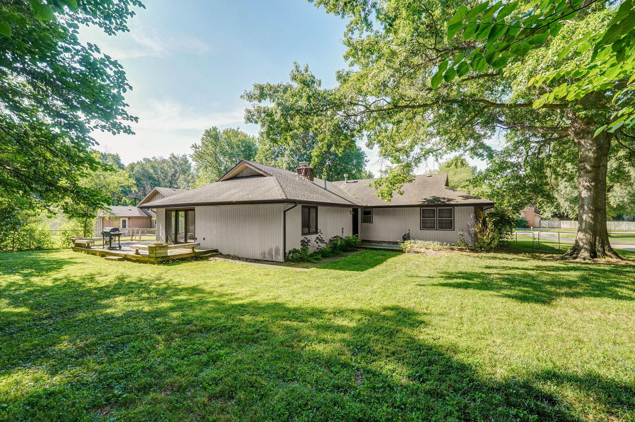 Hickory Hills CC - Residential