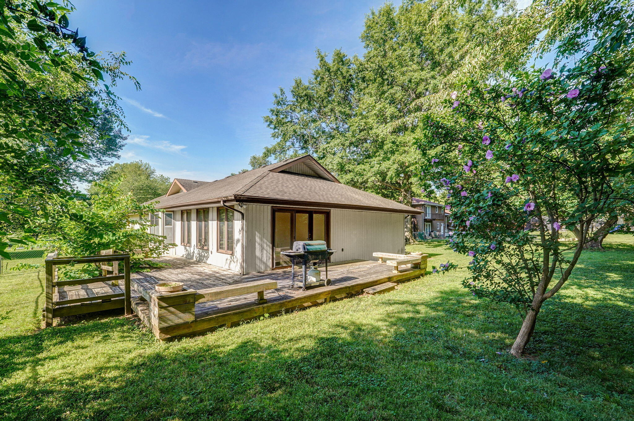Hickory Hills CC - Residential