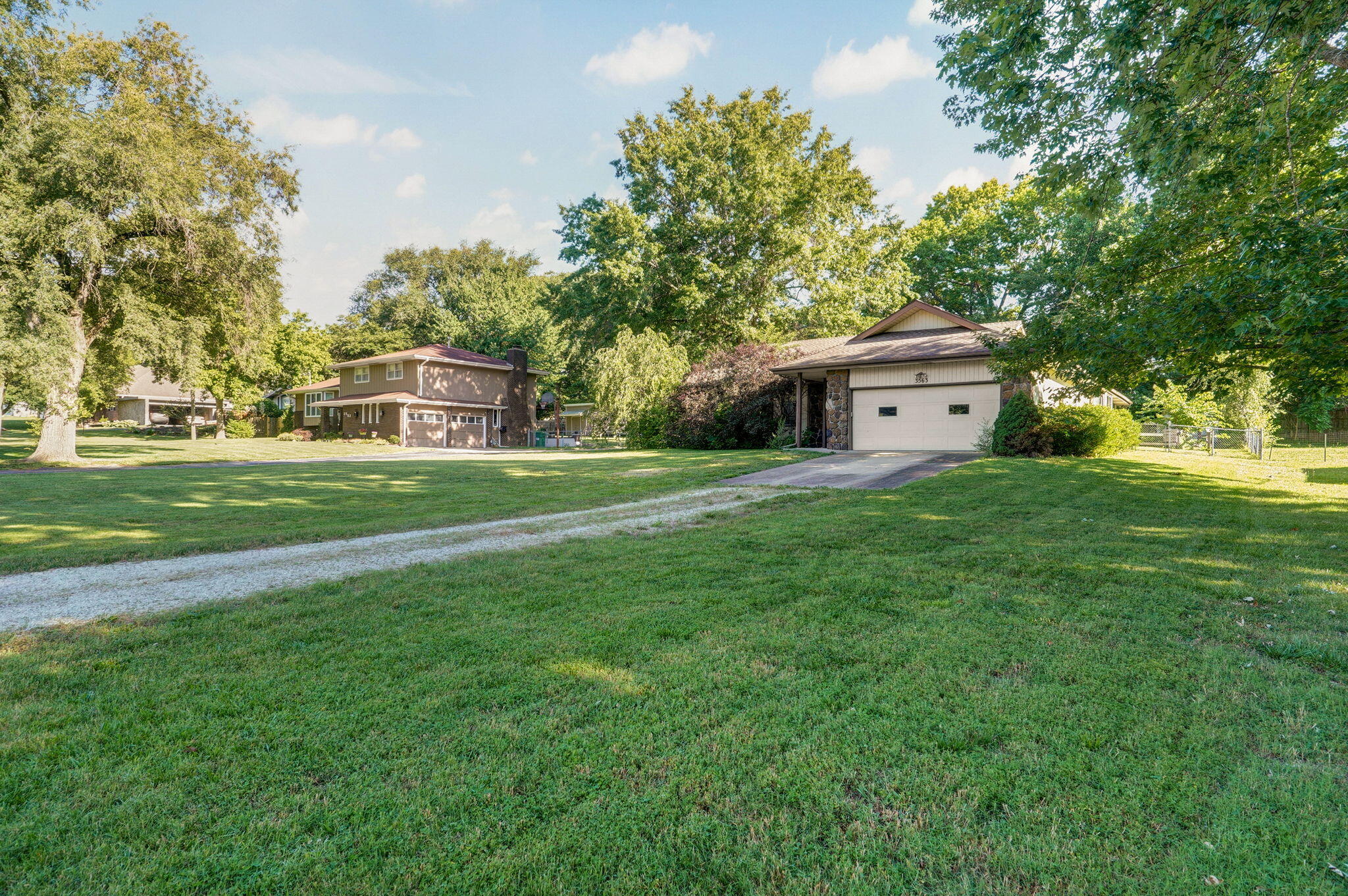 Hickory Hills CC - Residential