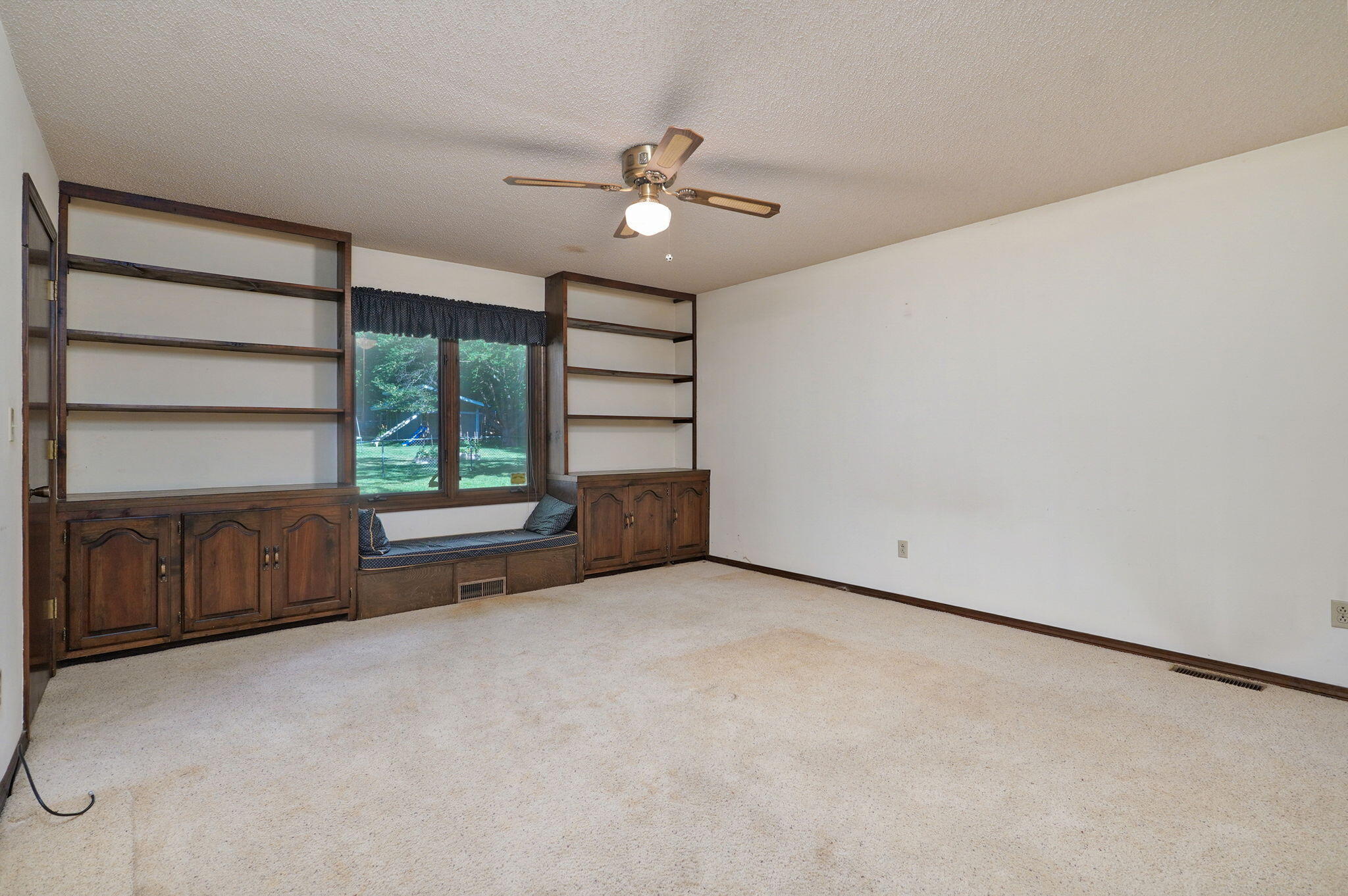 Hickory Hills CC - Residential