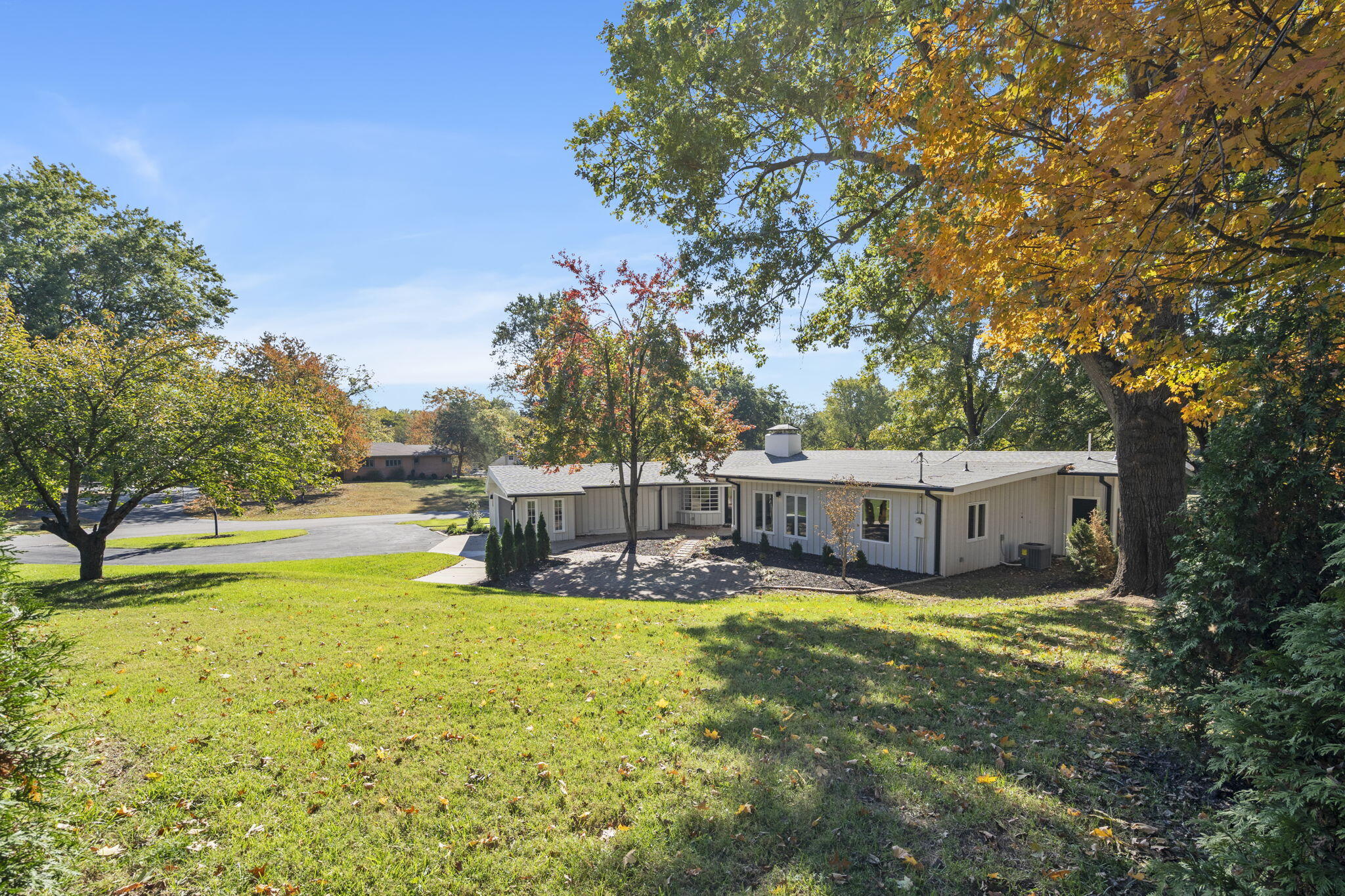 Rolling Acres Est - Residential