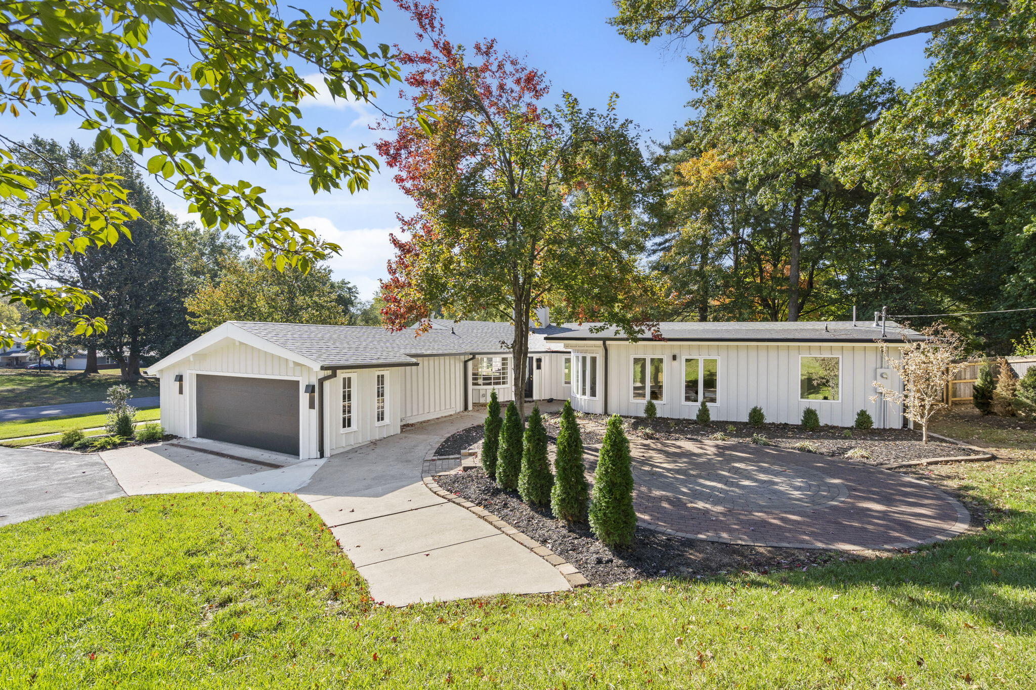 Rolling Acres Est - Residential